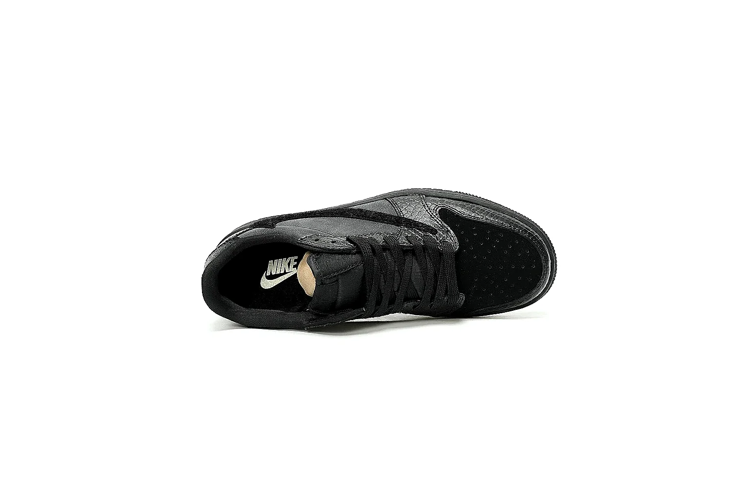 GogoBuy agent brief photos for Nike Black Low Court thumbnail 5