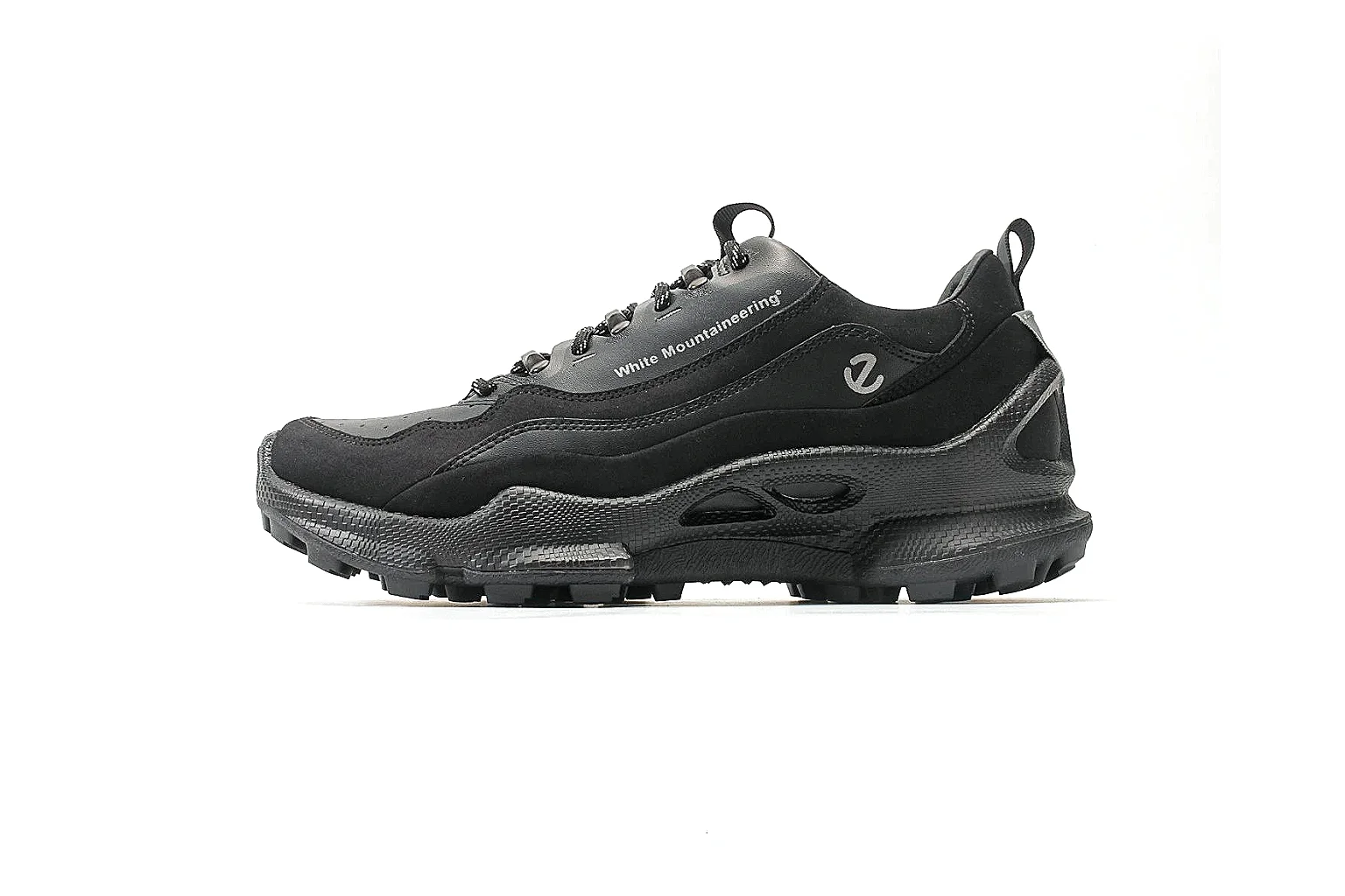 Nike black trail runner Black 8131 agent brief six-photo gallery thumbnail 2