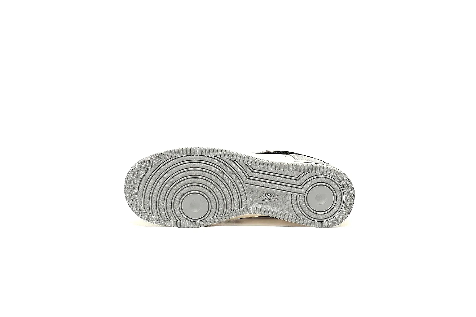 GogoBuy agent brief photos for Nike Black White Low Court thumbnail 3