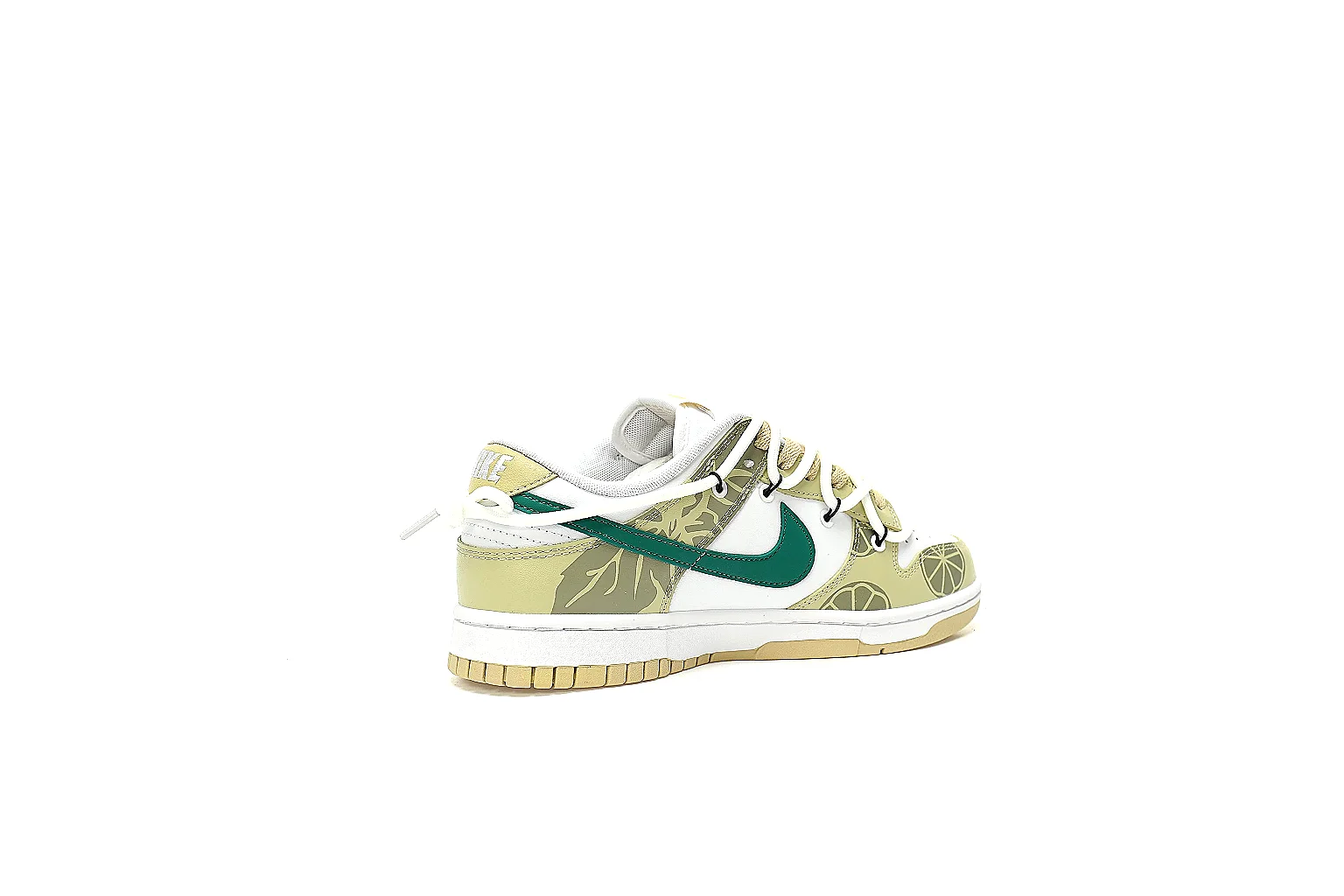 GogoBuy agent brief photos for Nike Camo Green Low Court Sneaker thumbnail 5