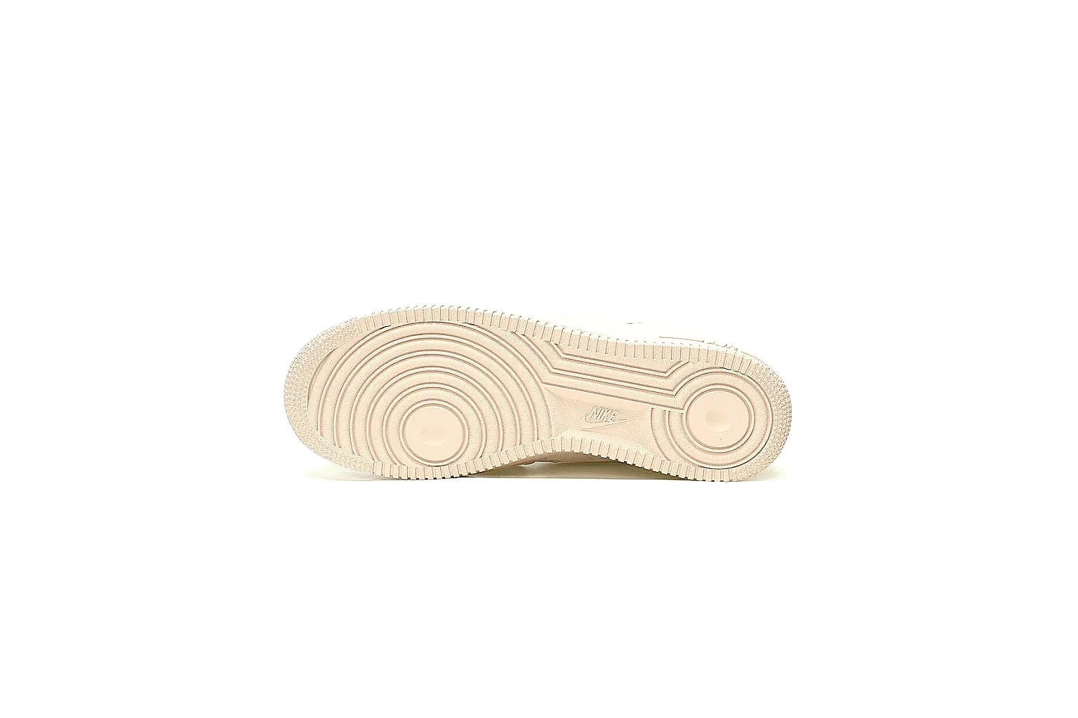 GogoBuy agent brief photos for Nike Cream Low Court Sneaker thumbnail 6