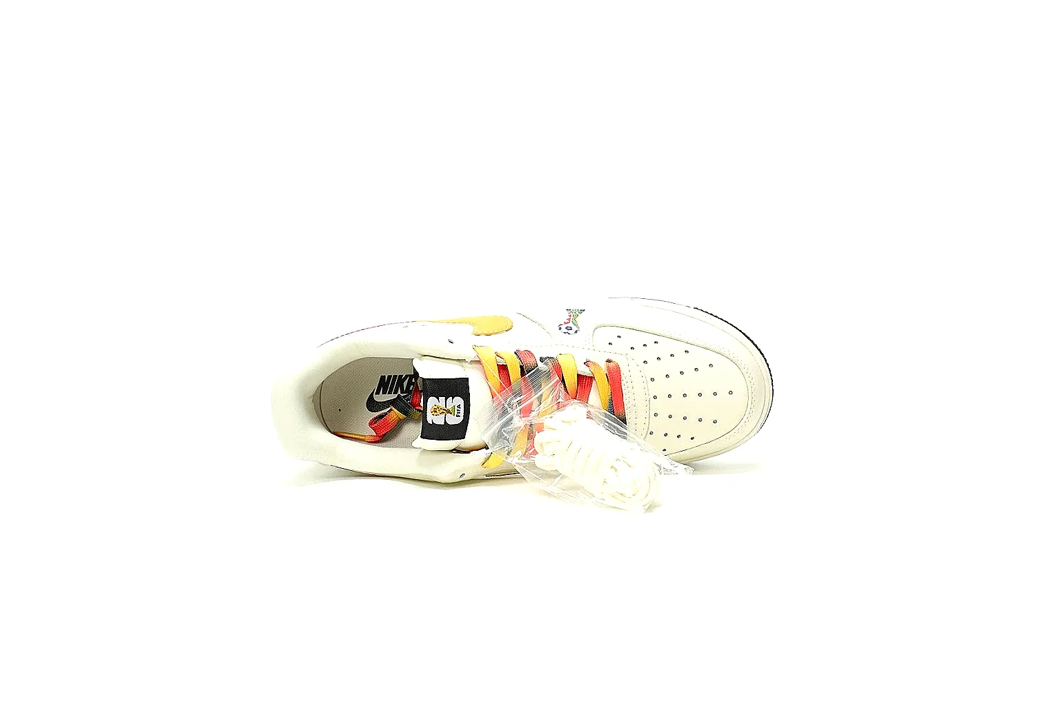 GogoBuy agent brief photos for Nike Cream Orange Low Court Sneaker thumbnail 5