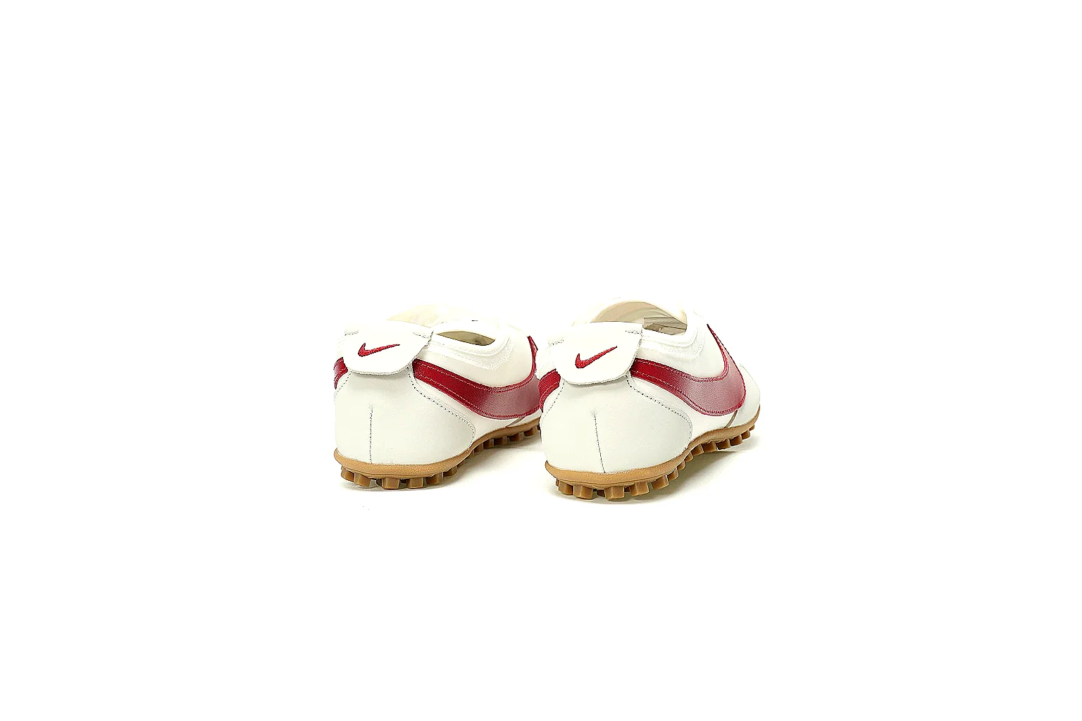 GogoBuy agent brief photos for Nike Cream Red Low Court Sneaker thumbnail 3