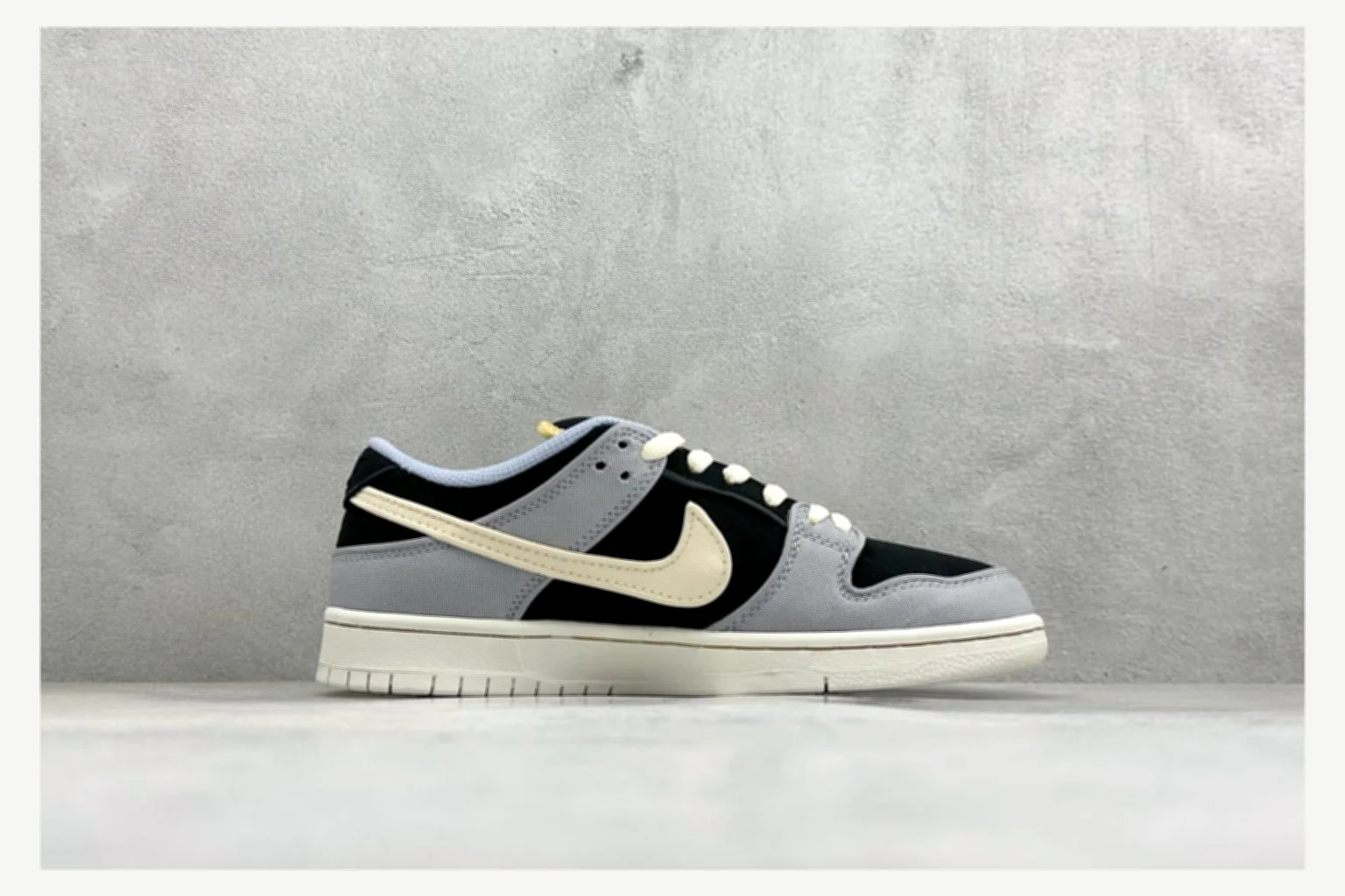 Nike Dunk Low Brown Cream Low Top shopping brief image SKU 1182167383 thumbnail 4