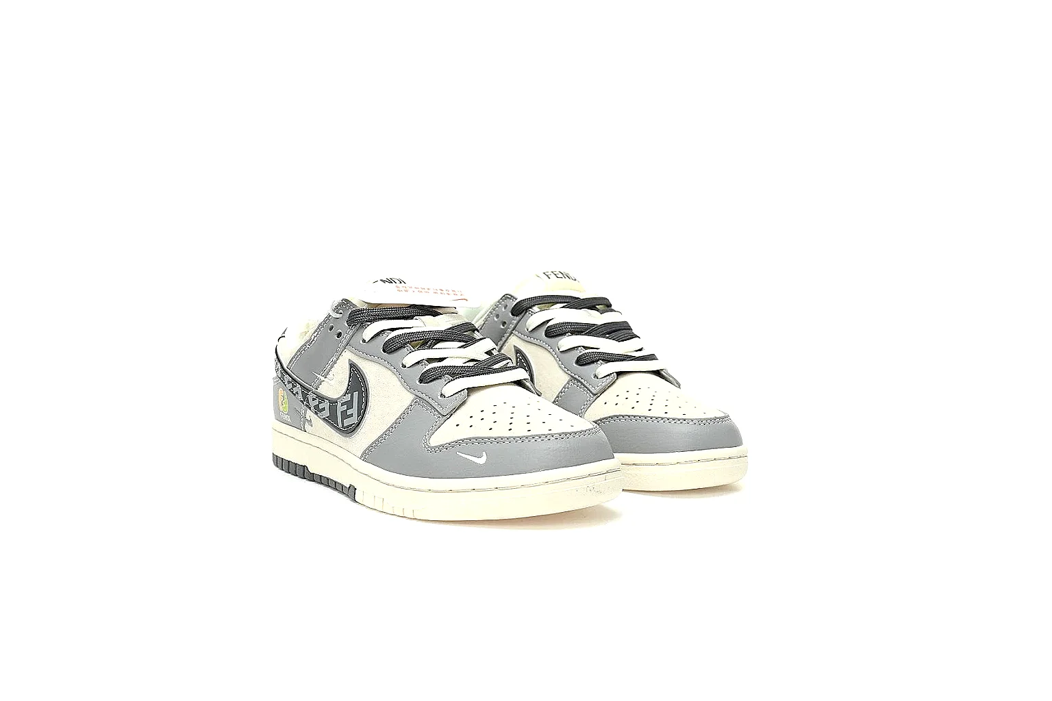 GogoBuy agent brief photos for Nike Gray White Low Court thumbnail 3