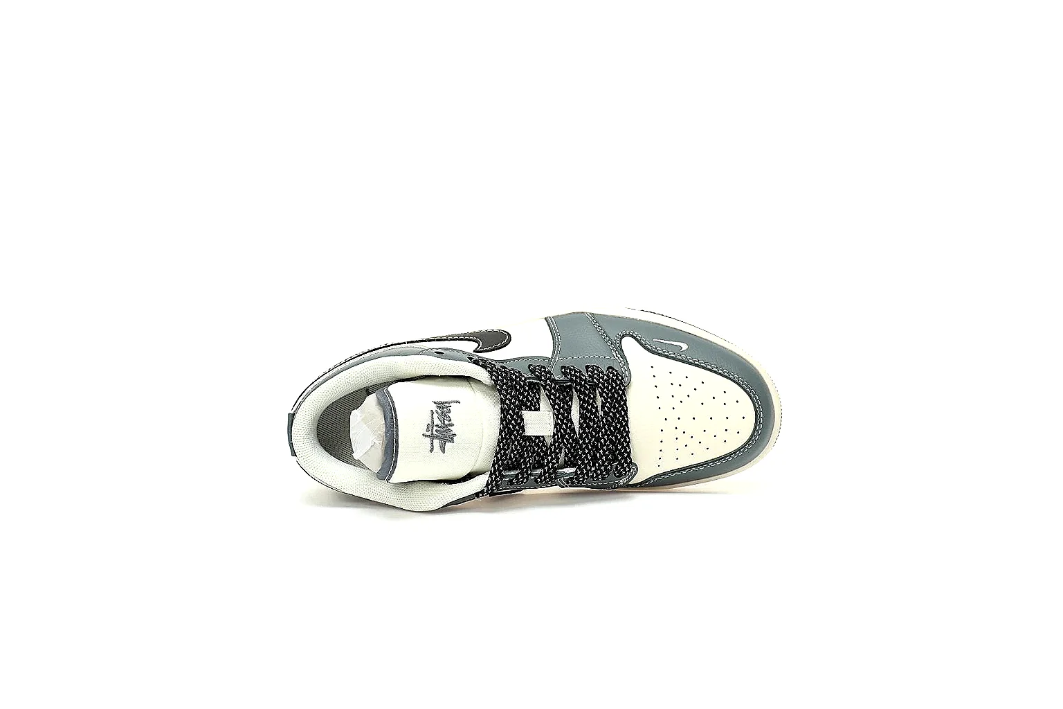 GogoBuy agent brief photos for Nike Gray Black Low Court thumbnail 6