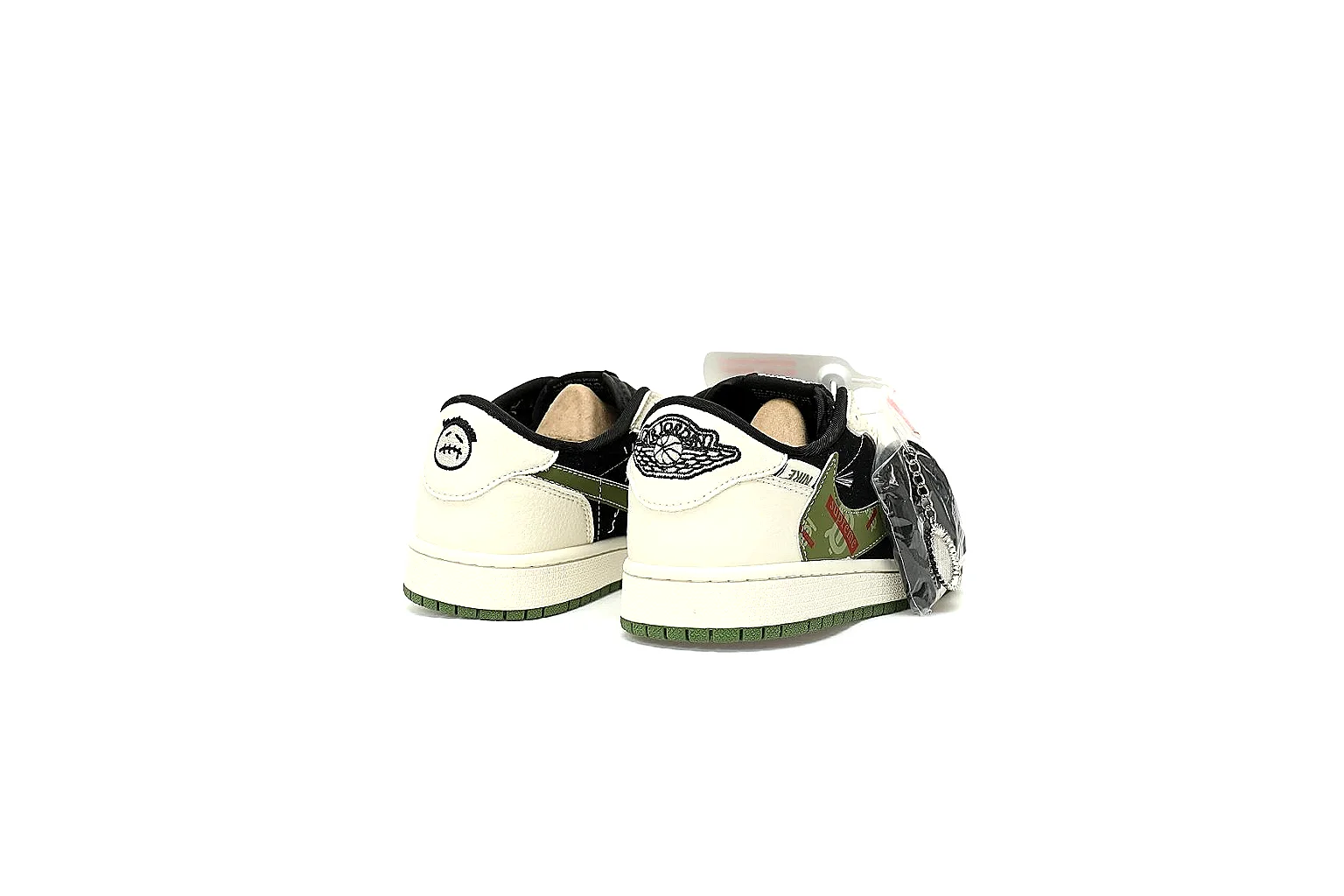 GogoBuy agent brief photos for Nike Olive Black Low Court thumbnail 3