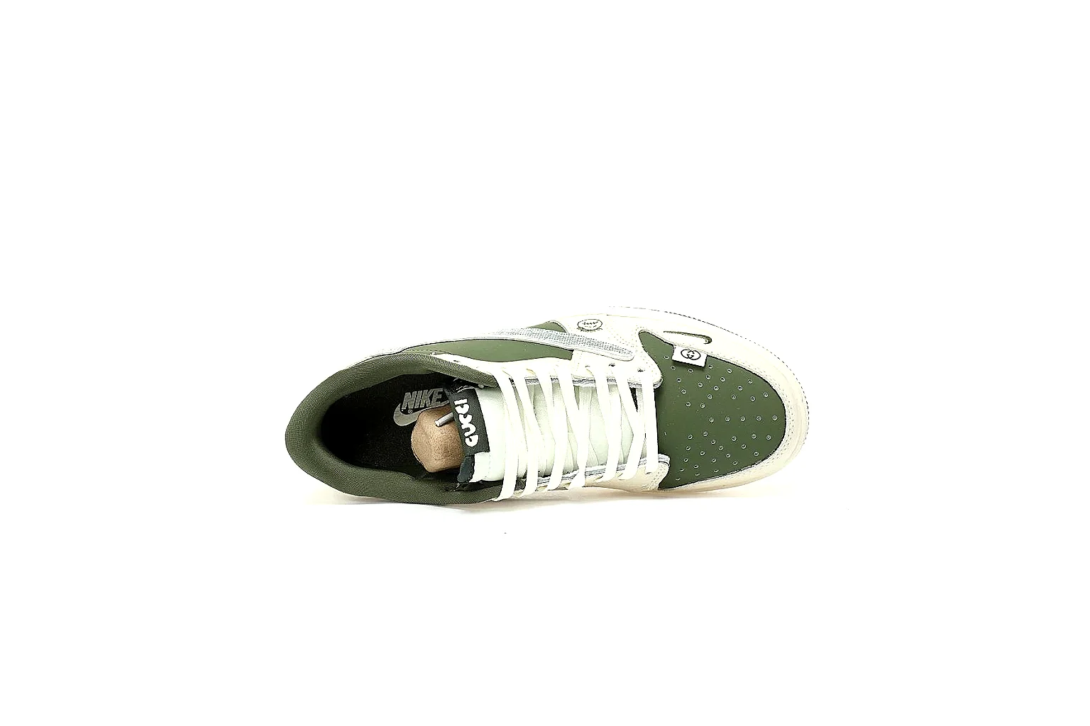 GogoBuy agent brief photos for Nike Olive Cream Low Court thumbnail 5