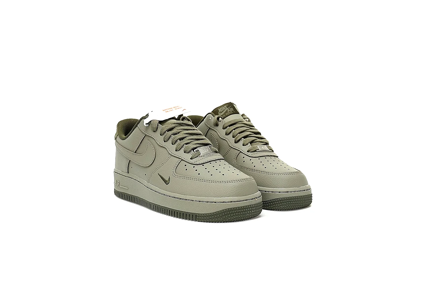 GogoBuy agent brief photos for Nike Olive Low Court