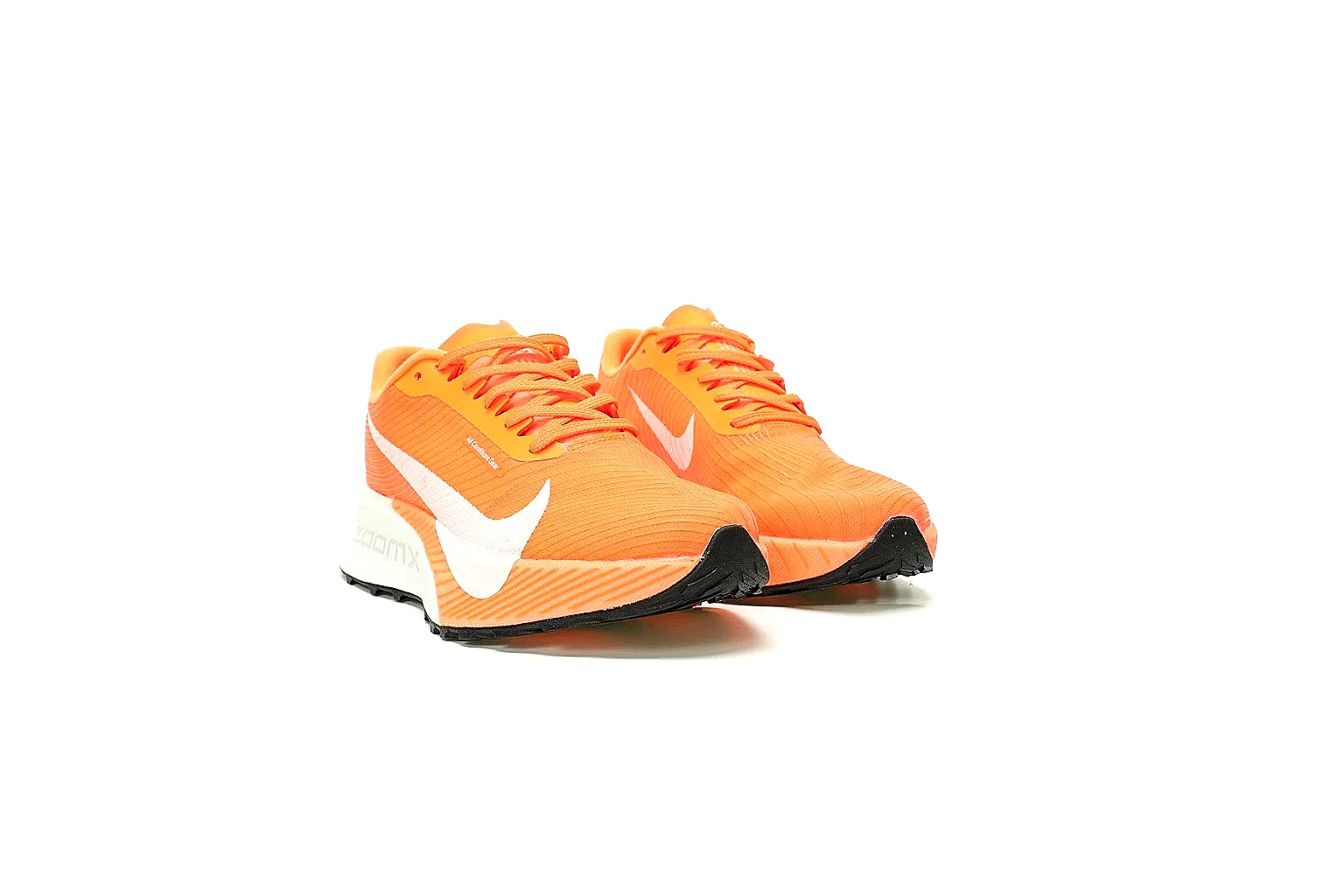 GogoBuy agent brief photos for Nike Orange White Retro Runner Sneaker thumbnail 2