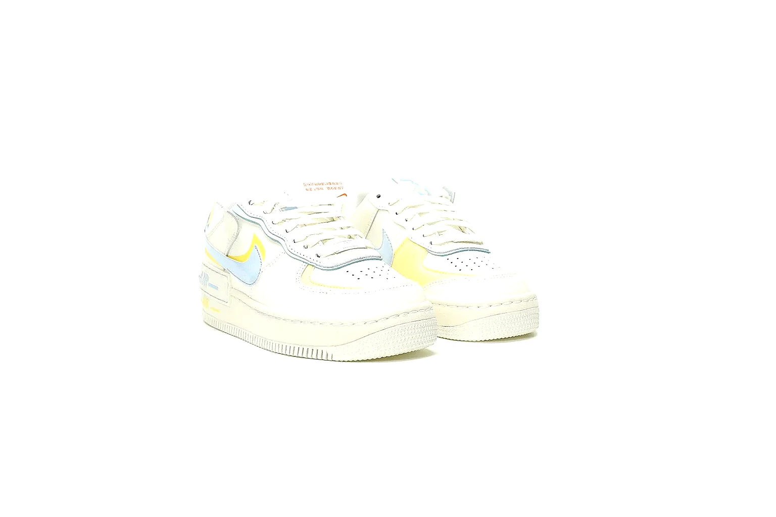 GogoBuy agent brief photos for Nike Pale Yellow Low Court Sneaker thumbnail 2