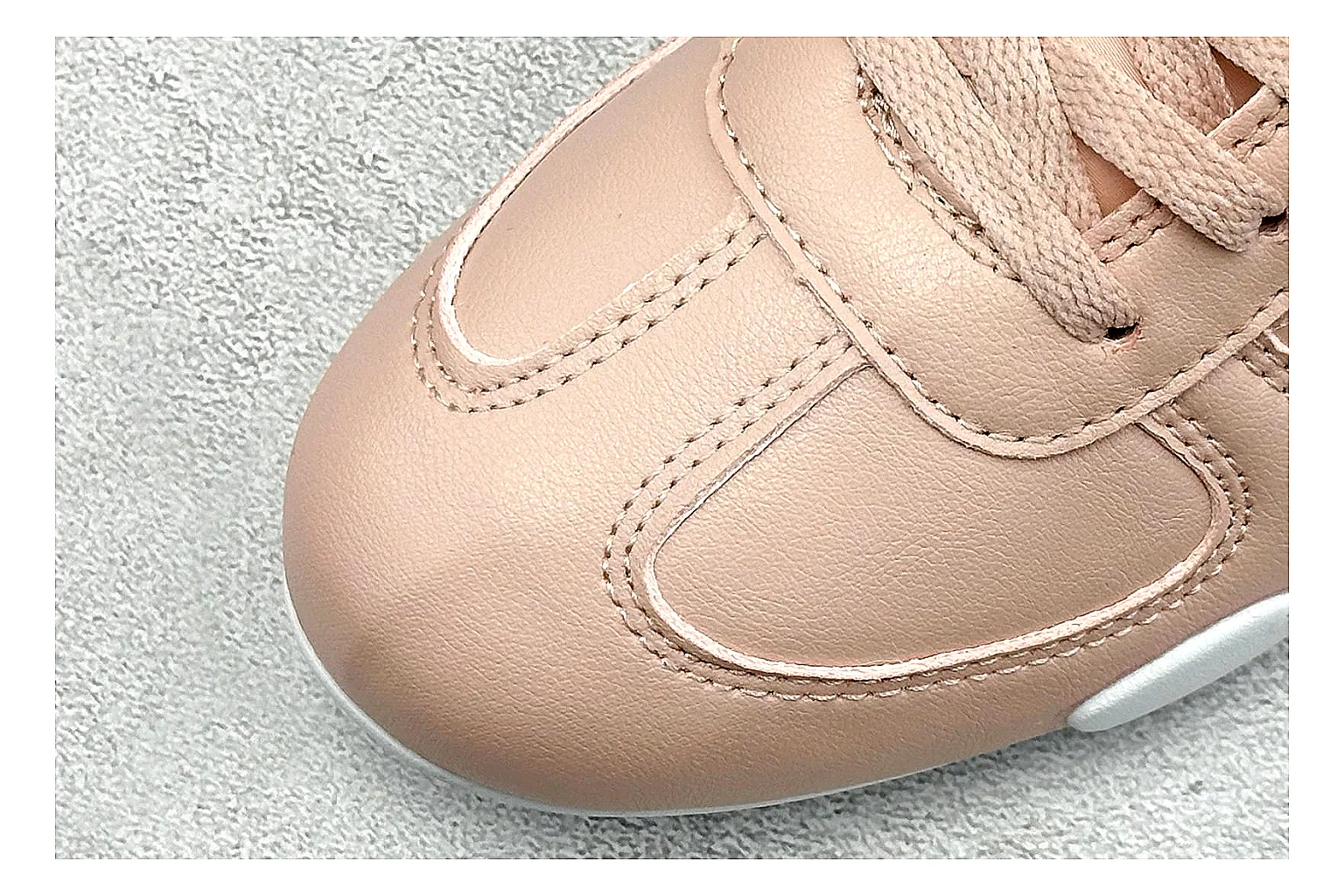 Nike Sprint Sister Pink shopping brief photo showing soft pink retro-runner upper, slim side profile, low collar, and light casual sole thumbnail 3