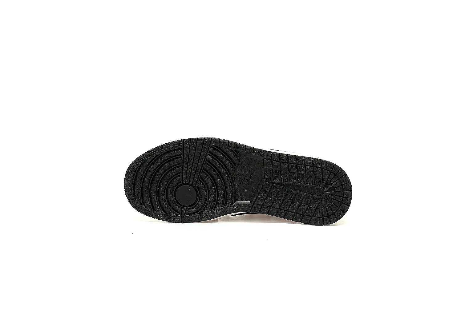 GogoBuy agent brief photos for Nike White Black Low Court Sneaker thumbnail 2