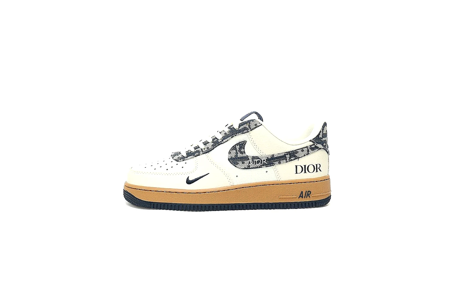 GogoBuy agent brief photos for Nike White Brown Gum Low Court