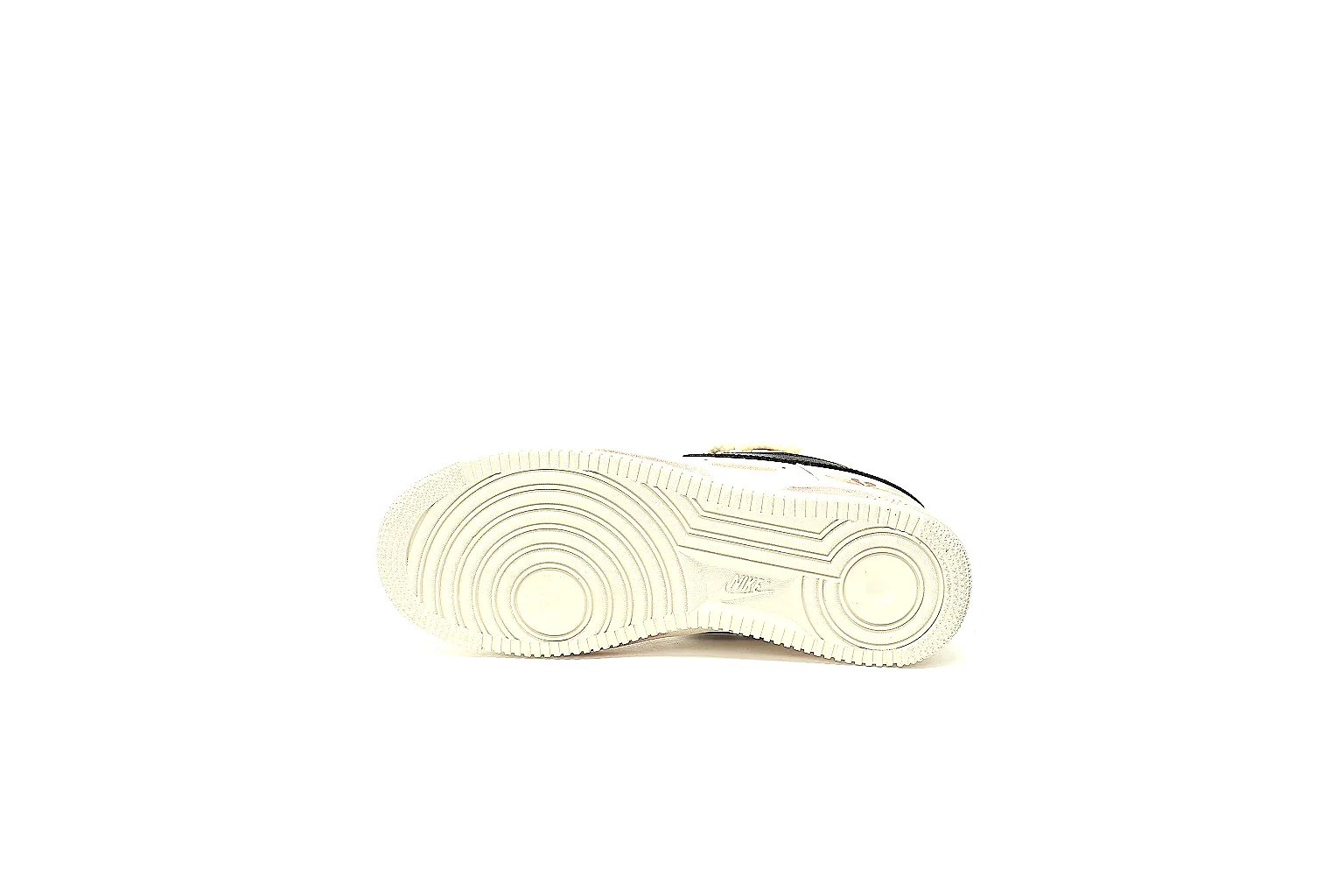 GogoBuy agent brief photos for Nike White Cream Low Court thumbnail 3