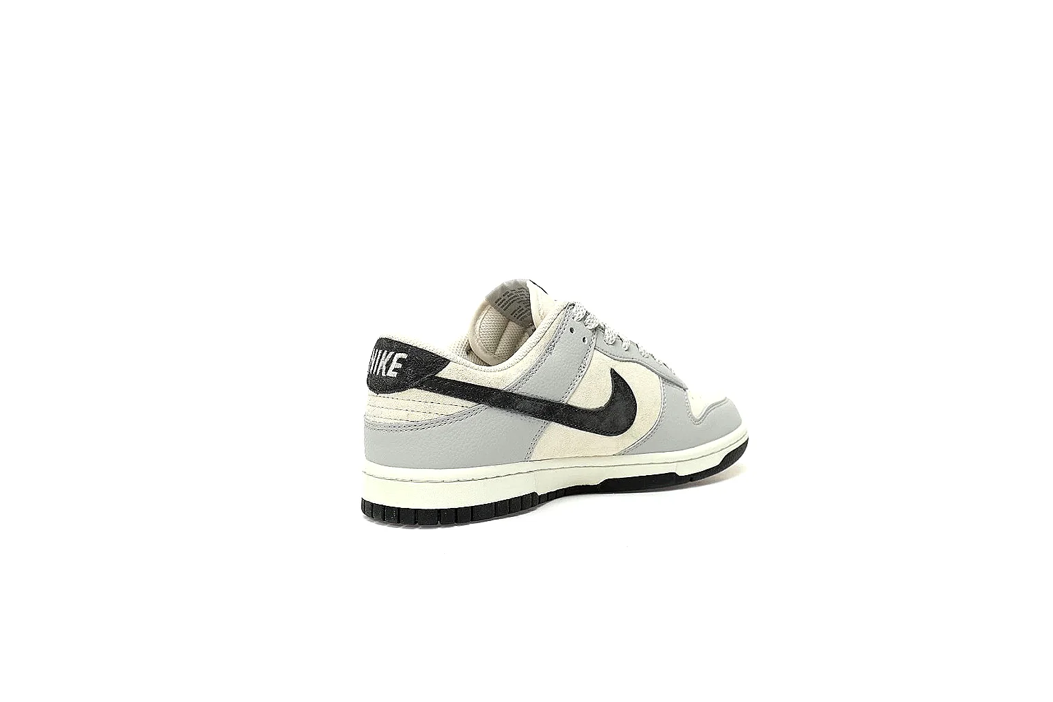 GogoBuy agent brief photos for Nike White Gray Low Court thumbnail 5