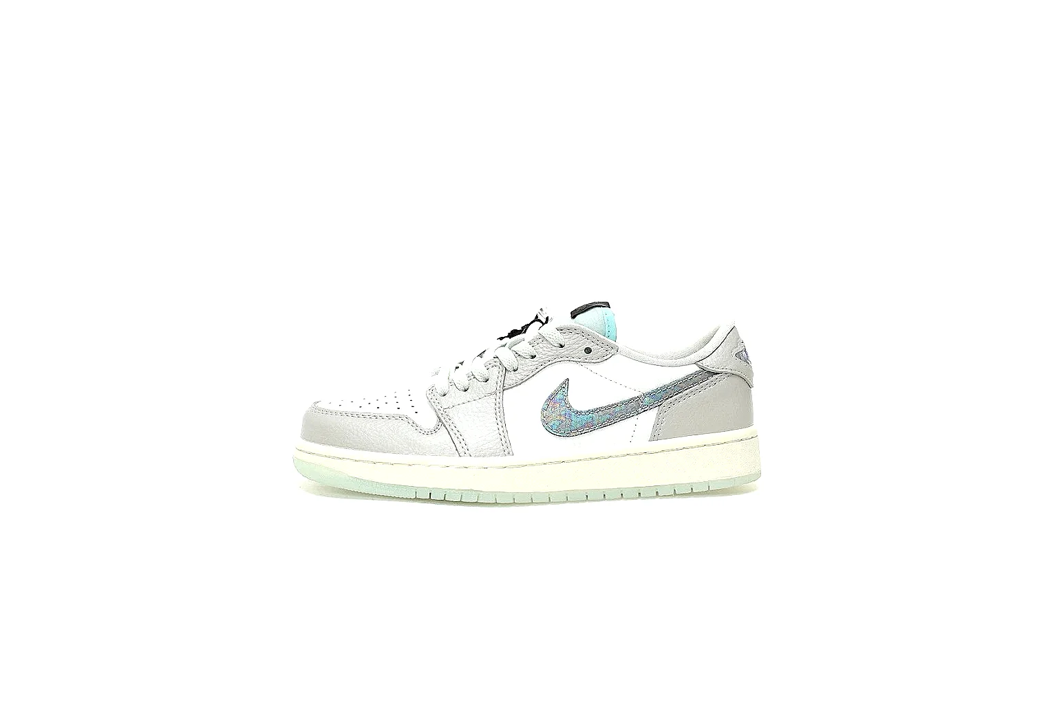 GogoBuy agent brief photos for Nike White Green Low Court