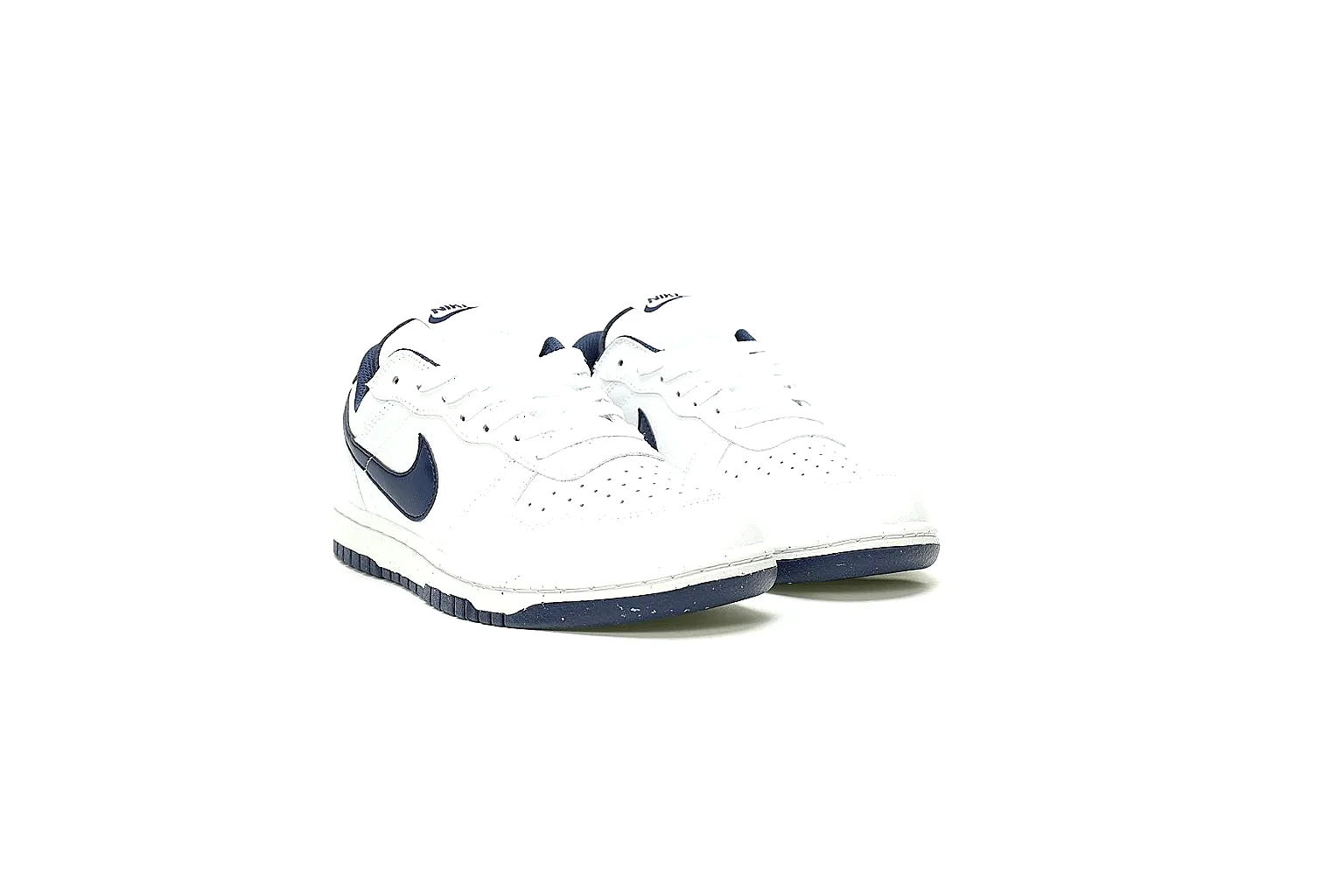 GogoBuy agent brief photos for Nike White Navy Low Court thumbnail 2