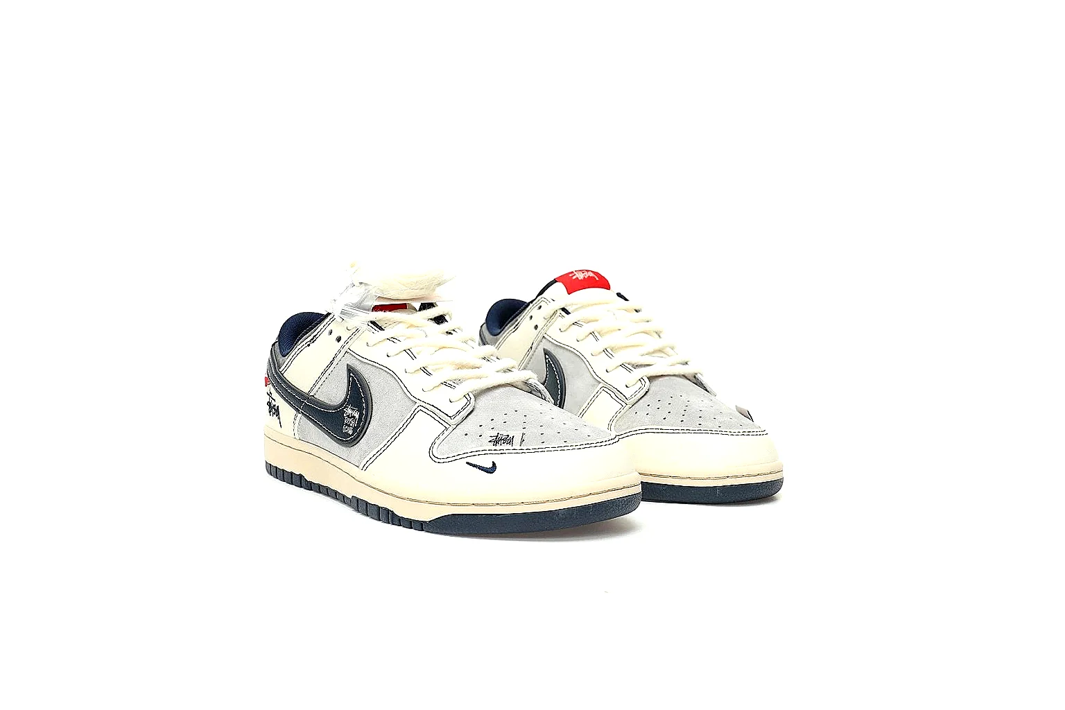 GogoBuy agent brief photos for Nike White Navy Red Low Court thumbnail 3