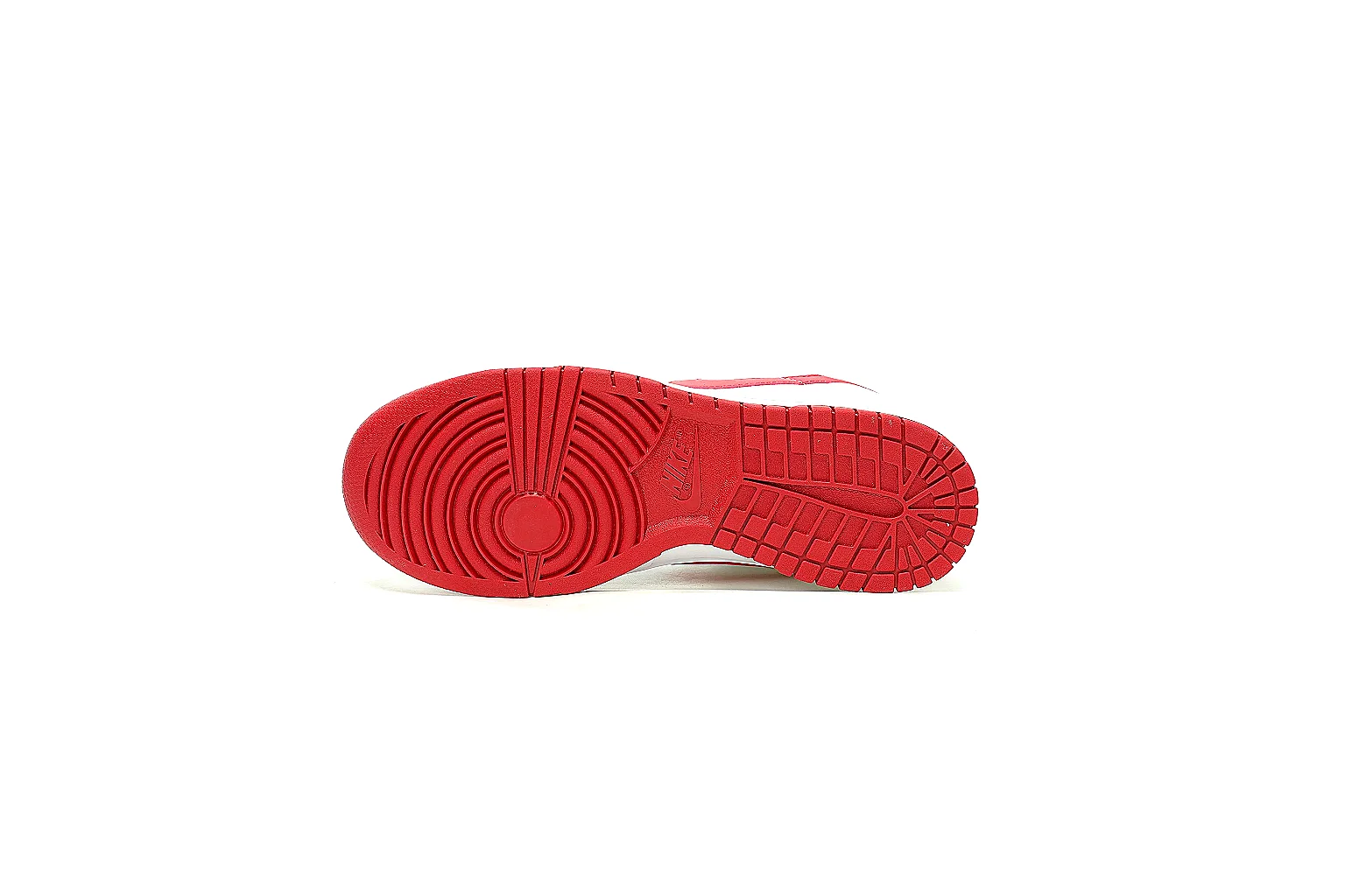 GogoBuy agent brief photos for Nike White Red High-Top Court Sneaker thumbnail 6