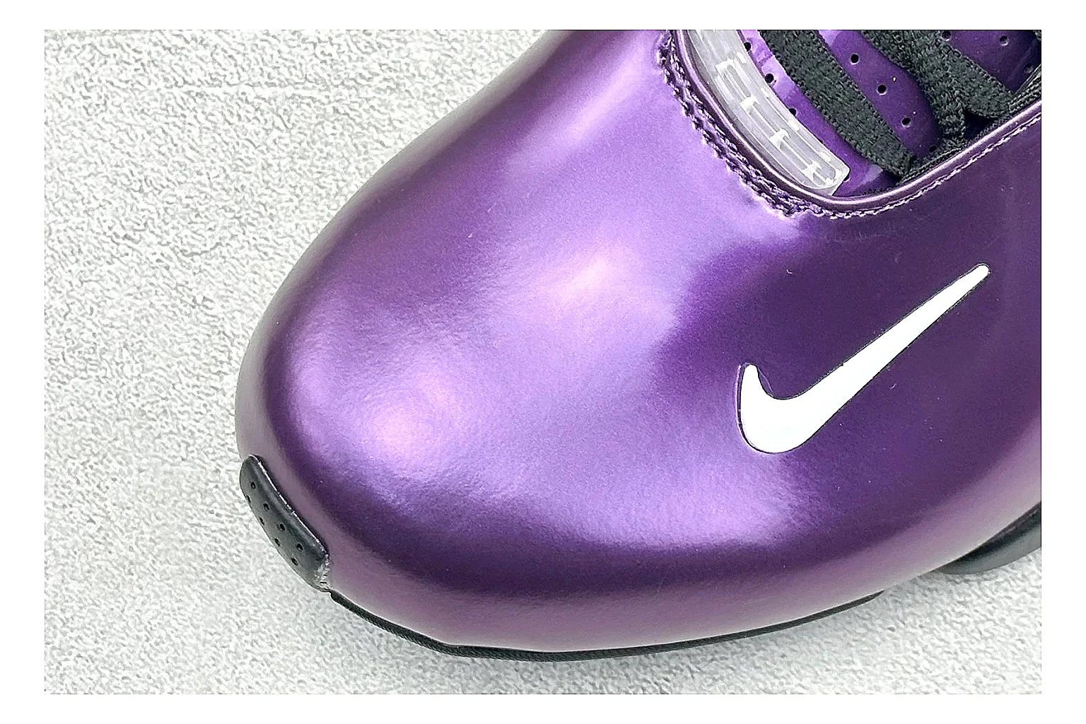 Nike Zoom Hyperflight Purple shopping brief photo showing glossy purple upper, high-shine basketball shell, sculpted midsole, and sleek court profile thumbnail 3