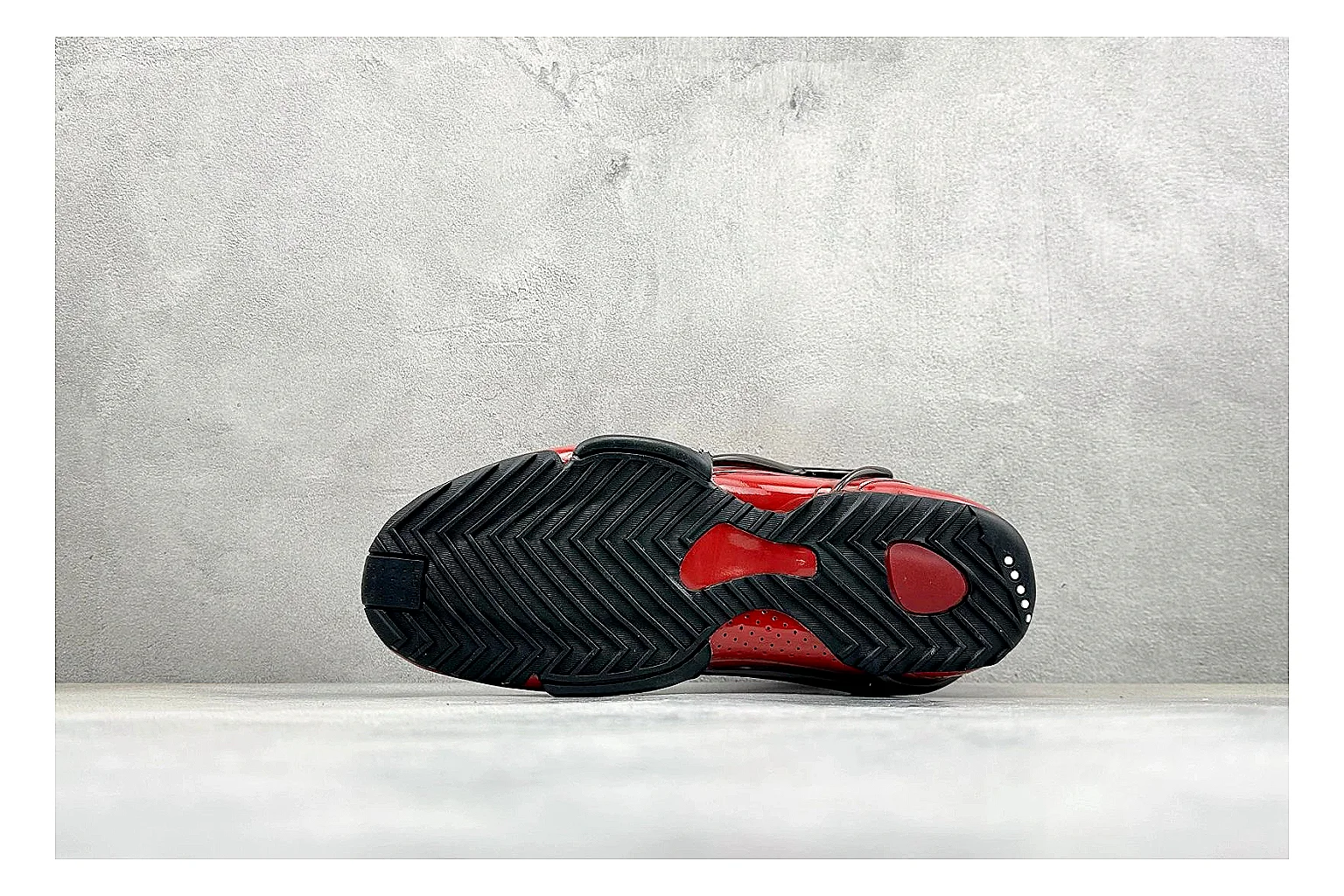 Nike Zoom Hyperflight Red shopping brief photo showing red glossy basketball upper, streamlined shell, black detail lines, and sculpted court sole thumbnail 2