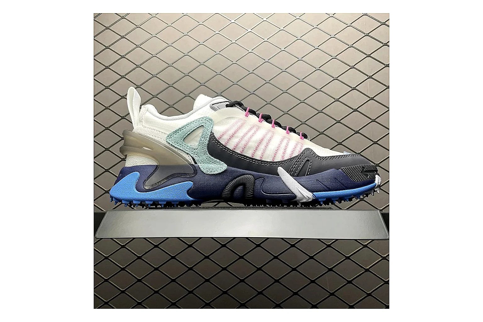 Off-White Out Of Office White Navy shopping brief image showing white navy out-of-office low-top with mixed upper and low top shape thumbnail 5
