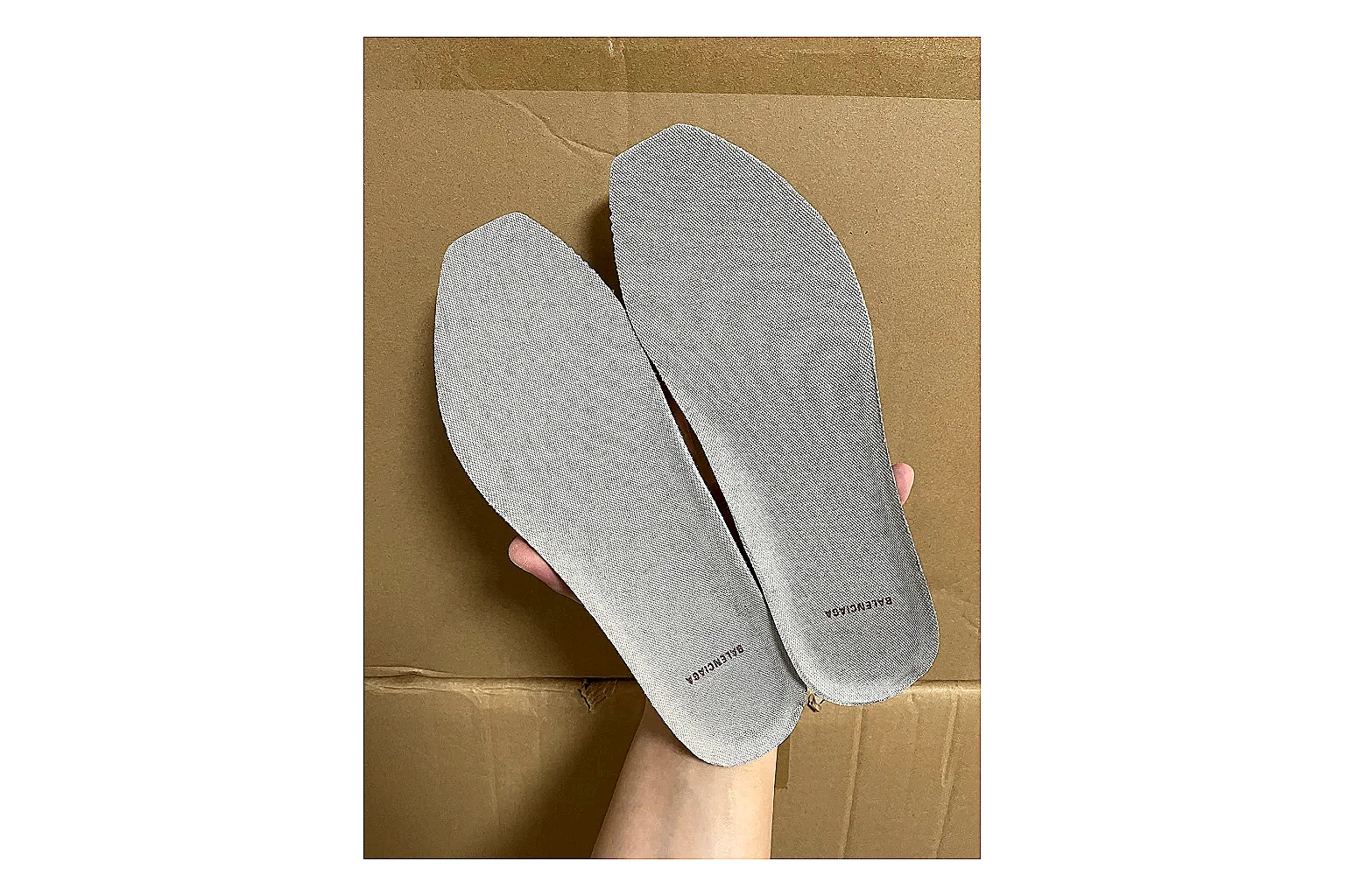 Casual Low-Top Sneaker 0691 shopping brief image showing casual low-top sneaker with clean paneling, textured upper and six-view gallery for daily streetwear styling plus side-profile shape, upper panel lines, and outsole detail thumbnail 2