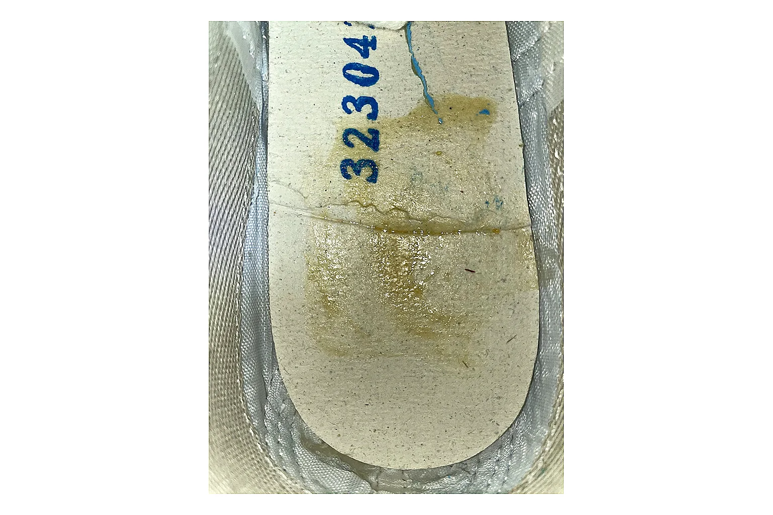 Casual Low-Top Sneaker 0748 shopping brief image showing casual low-top sneaker with clean paneling, textured upper and six-view gallery for daily streetwear styling plus side-profile shape, upper panel lines, and outsole detail thumbnail 3