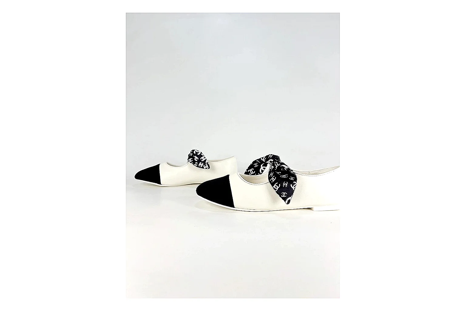 Other Casual Low-Top Sneaker 5165 shopping brief photo showing clean panel layout, textured low-top upper, simple streetwear profile, and everyday outsole thumbnail 3