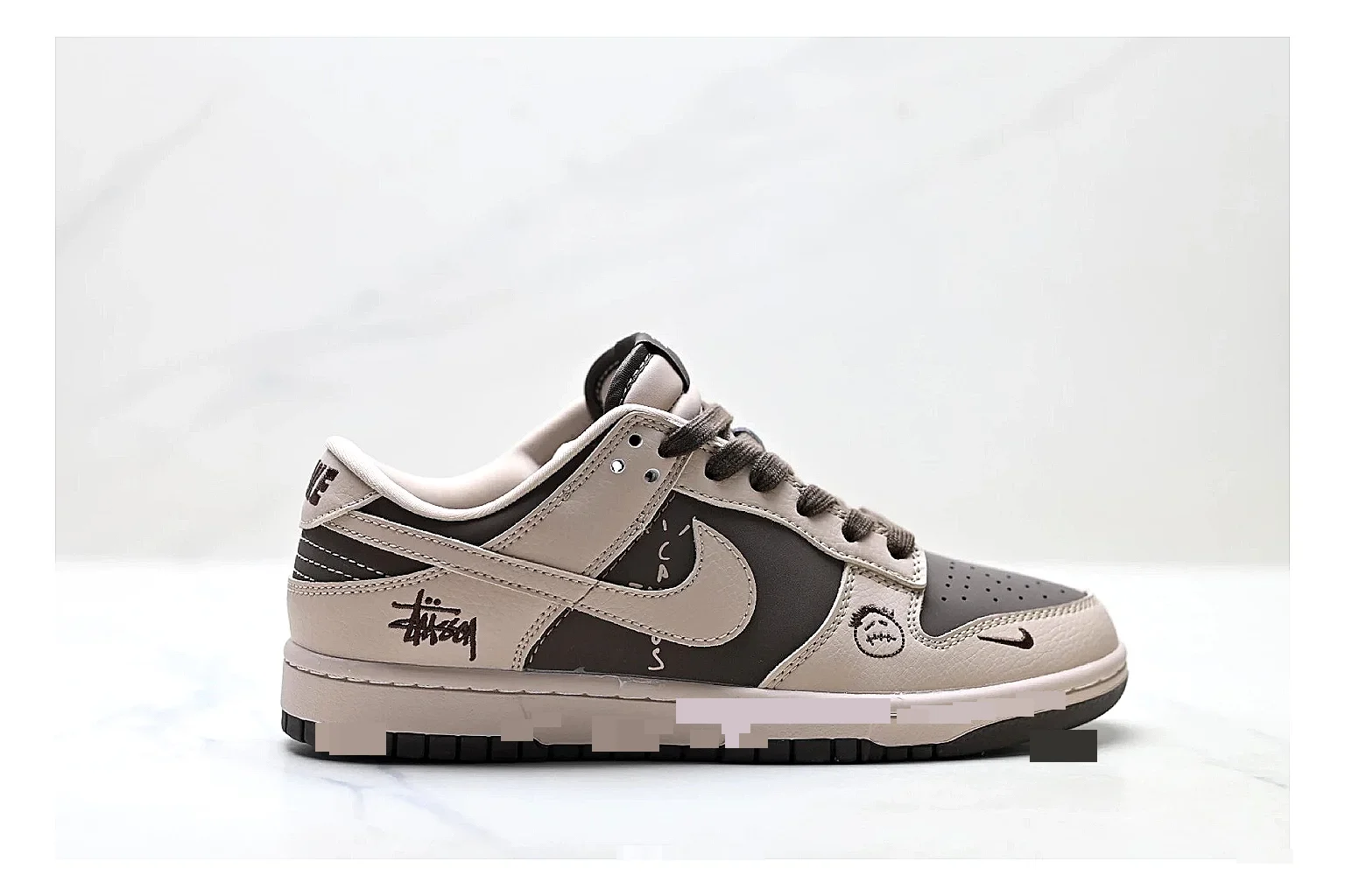 Casual Low-Top Sneaker 5196 shopping brief image showing red casual low-top with mixed-material upper and low-profile shape