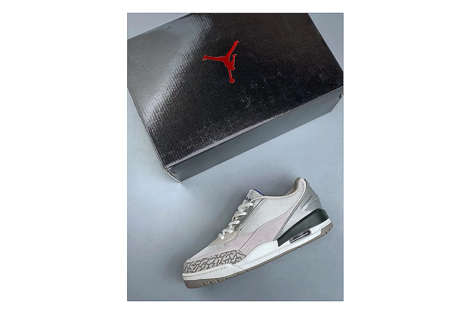 Casual Low-Top Sneaker 5215 shopping brief image showing red casual low-top with mixed-material upper and low-profile shape thumbnail 4