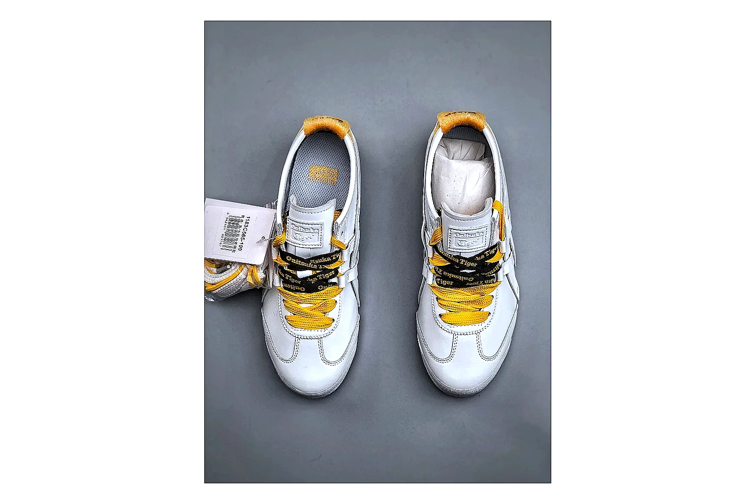 Casual Low-Top Sneaker 5234 shopping brief image showing casual low-top sneaker with clean paneling, textured upper and six-view gallery for daily streetwear styling plus side-profile shape, upper panel lines, and outsole detail thumbnail 3