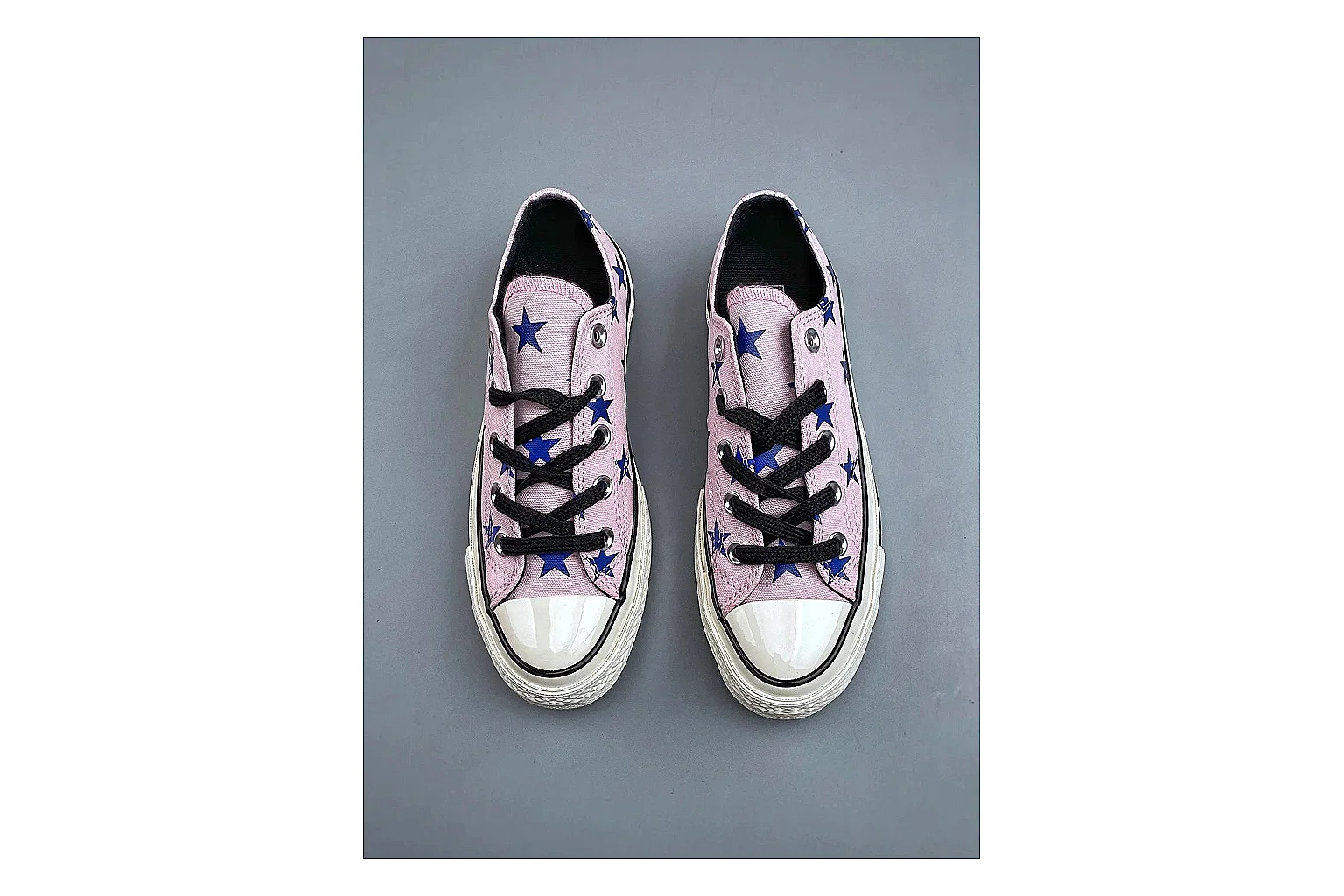 Casual Low-Top Sneaker 5258 shopping brief image showing red casual low-top with mixed-material upper and low-profile shape thumbnail 3