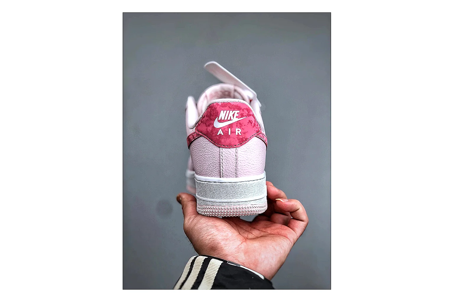 Casual Low-Top Sneaker 6726 shopping brief image showing red casual low-top with mixed-material upper and low-profile shape thumbnail 5