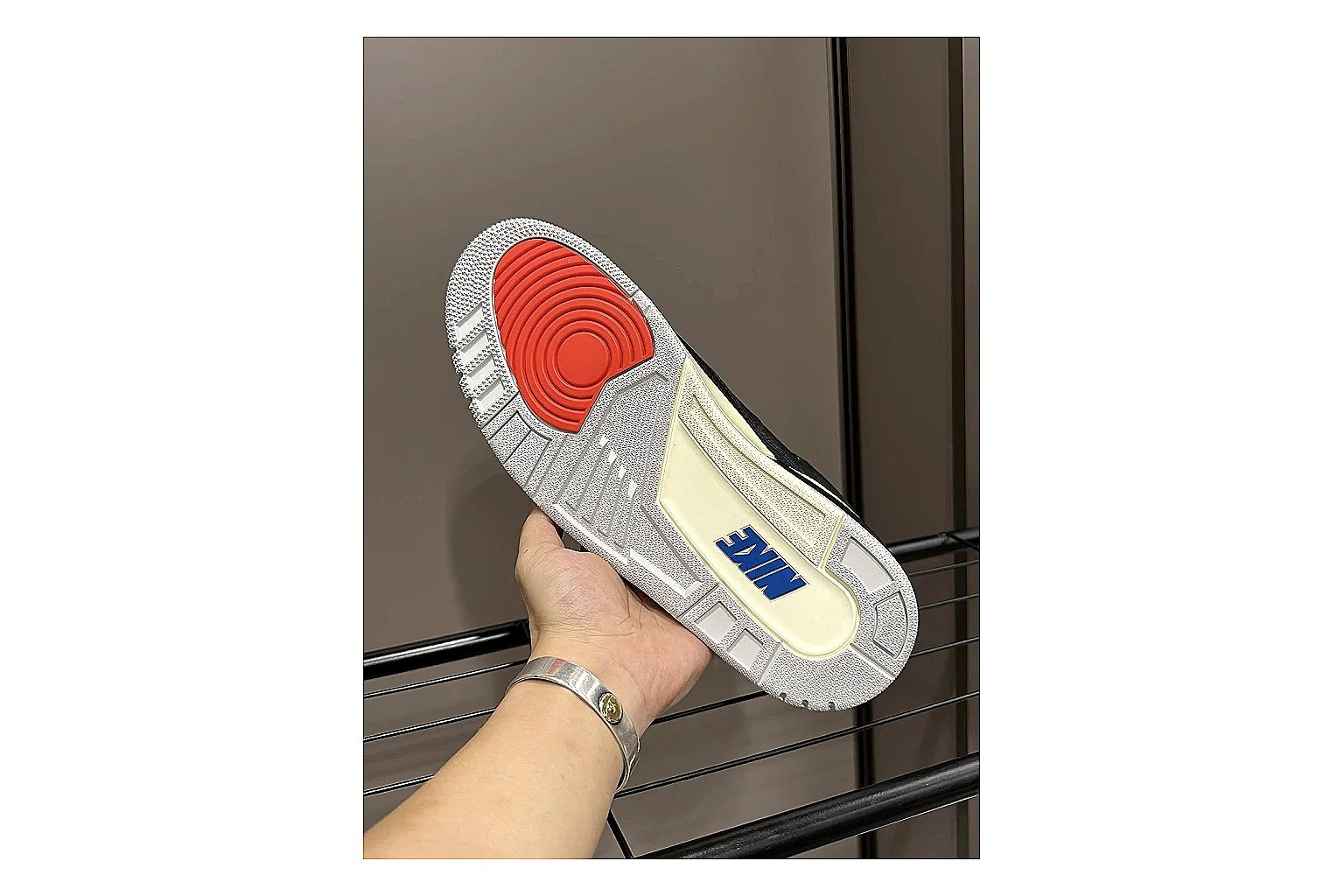 Casual Low-Top Sneaker 6865 shopping brief image SKU 1095506865 thumbnail 2