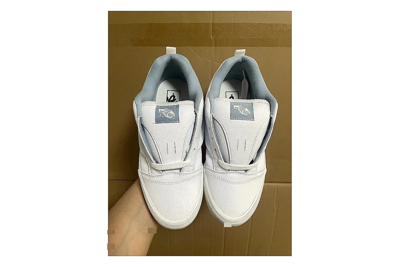 Casual Low-Top Sneaker 7578 shopping brief image showing red casual low-top with mixed-material upper and low-profile shape