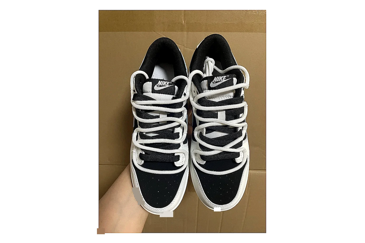 Casual Low-Top Sneaker 7765 shopping brief image SKU 1095507765