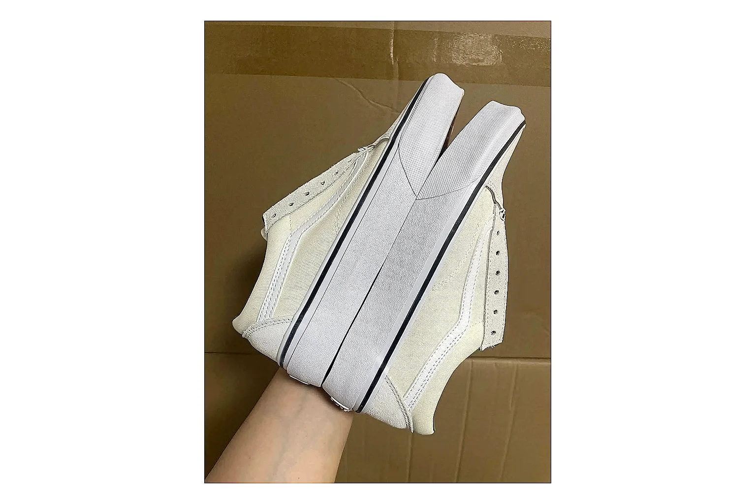Casual Low-Top Sneaker 7783 shopping brief image SKU 1095507783 thumbnail 6