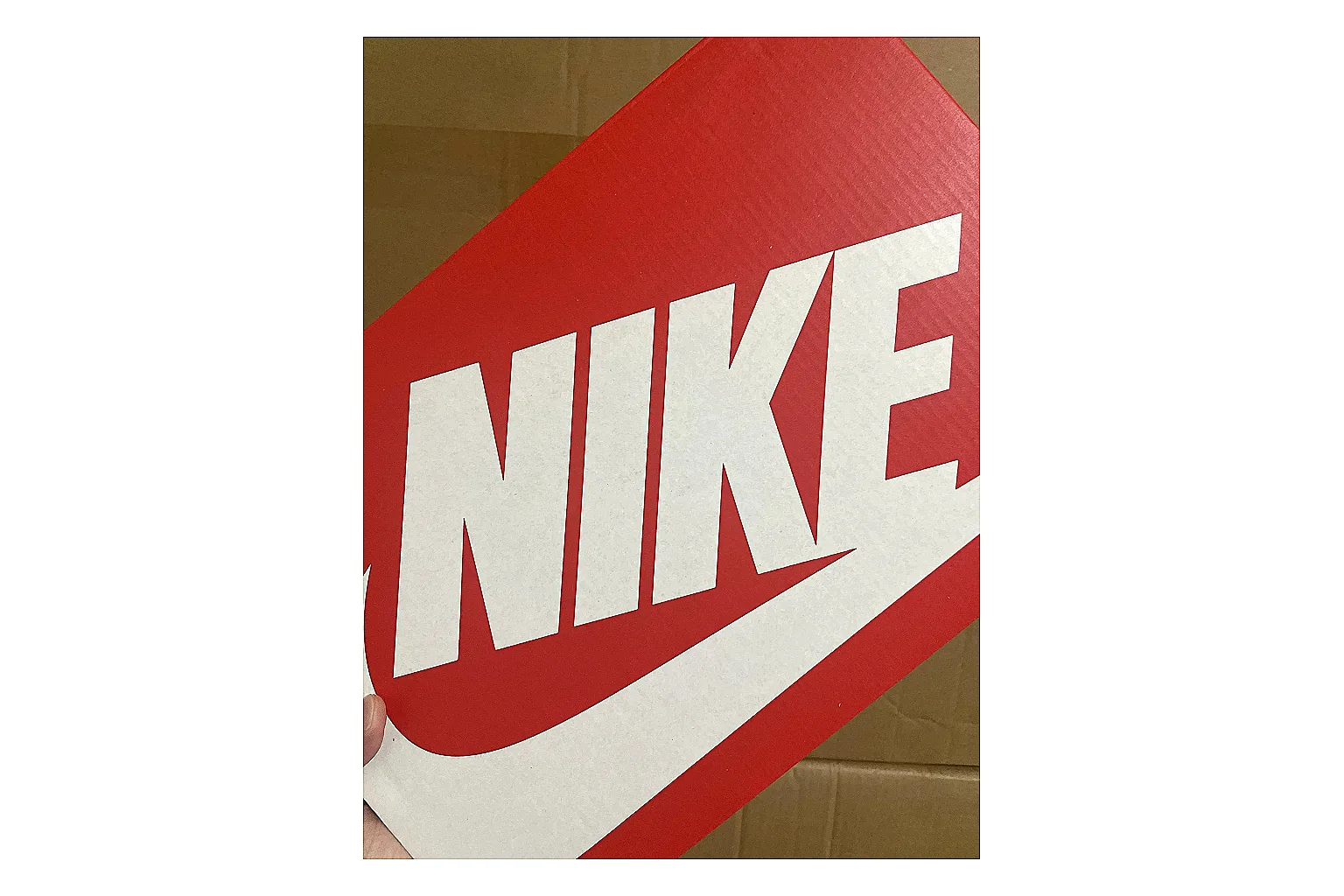 Casual Low-Top Sneaker 9373 shopping brief image showing red casual low-top with mixed-material upper and low-profile shape thumbnail 4