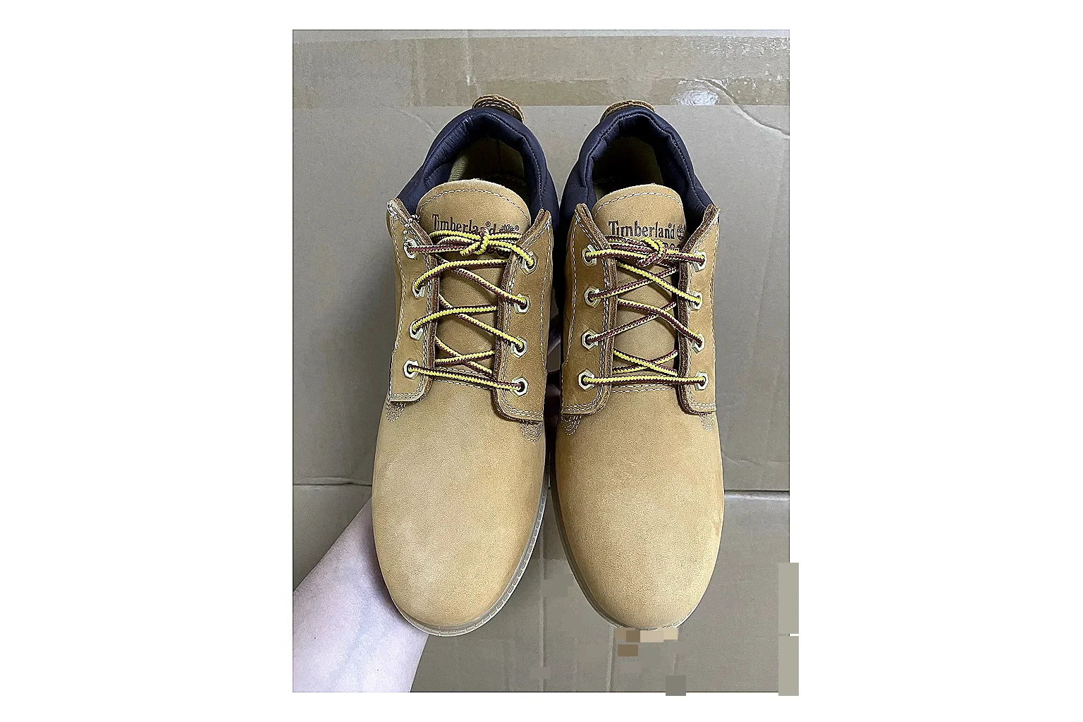 Casual Low-Top Sneaker 9490 shopping brief image showing casual low-top sneaker with clean paneling, textured upper and six-view gallery for daily streetwear styling plus side-profile shape, upper panel lines, and outsole detail