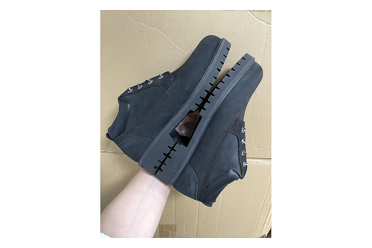 Casual Low-Top Sneaker 9501 shopping brief image SKU 1095509501 thumbnail 3