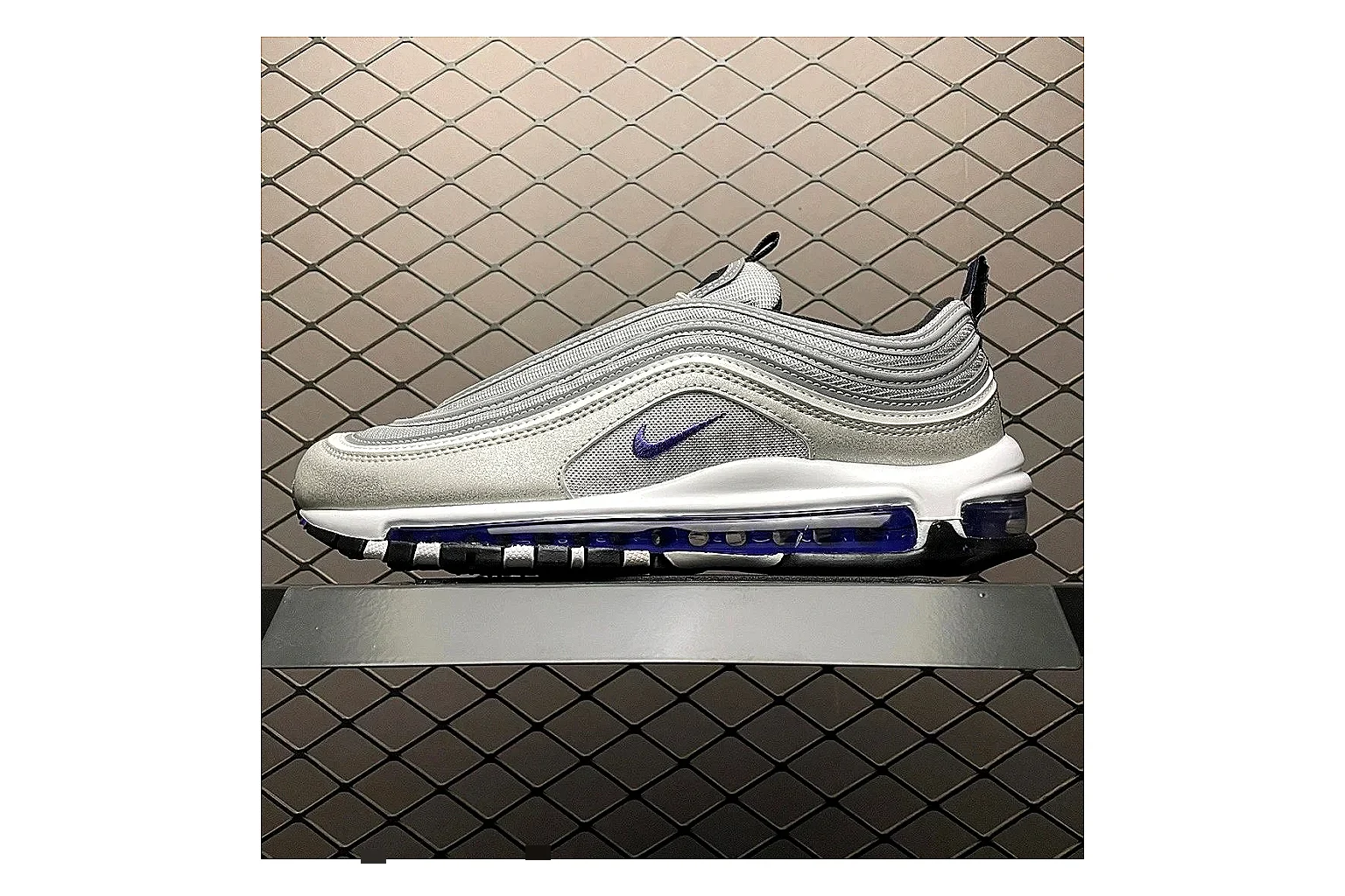 Casual Low-Top Sneaker 9730 shopping brief image SKU 1156009730