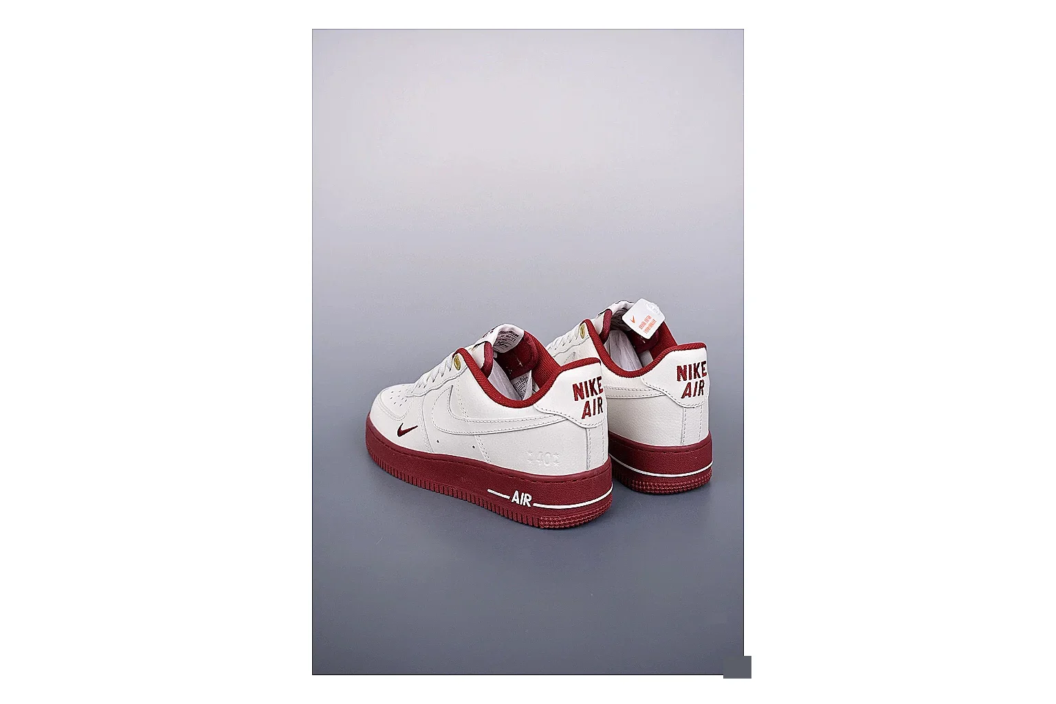 Casual Low-Top Sneaker 9744 shopping brief image SKU 1156009744