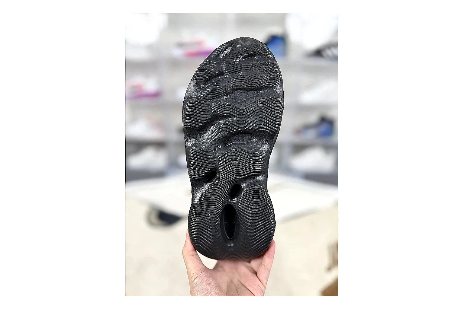 Daily Style Mixed Sneakers shopping brief image SKU 1194923194 thumbnail 3