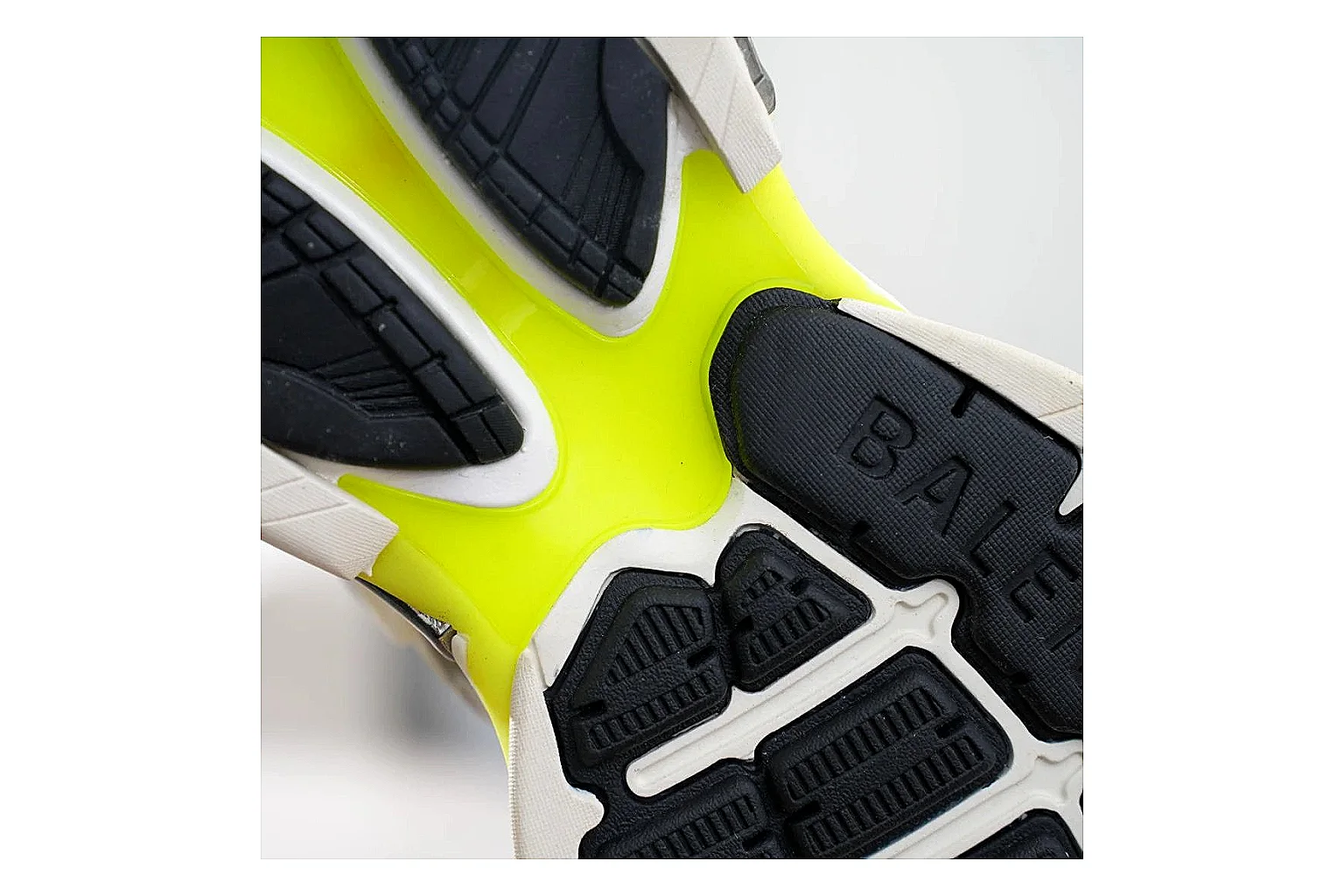 Neon Runner White Yellow Sneaker shopping brief photo showing white mesh runner upper, neon yellow accents, modern runner silhouette, and lightweight sole thumbnail 6