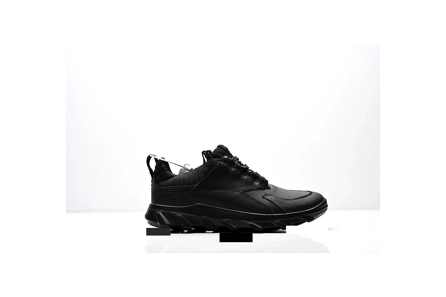 gogobuy.cloud Black Rugged Low Low Top agent risk brief six-photo gallery thumbnail 2