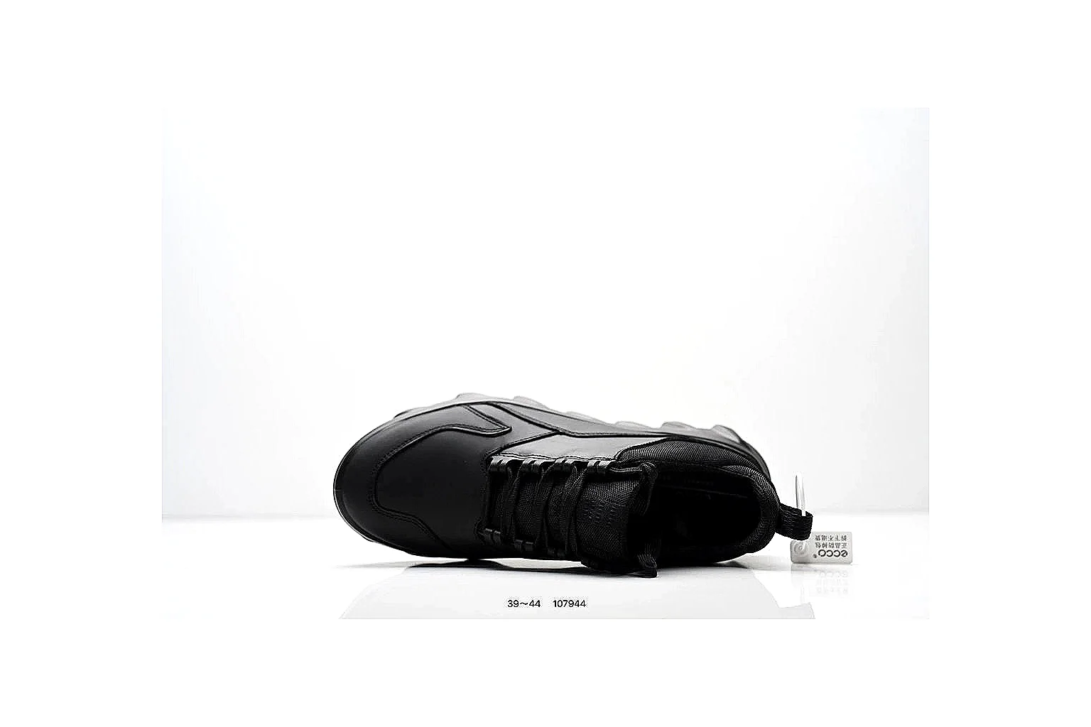 gogobuy.cloud Black Rugged Low Low Top agent risk brief six-photo gallery thumbnail 6