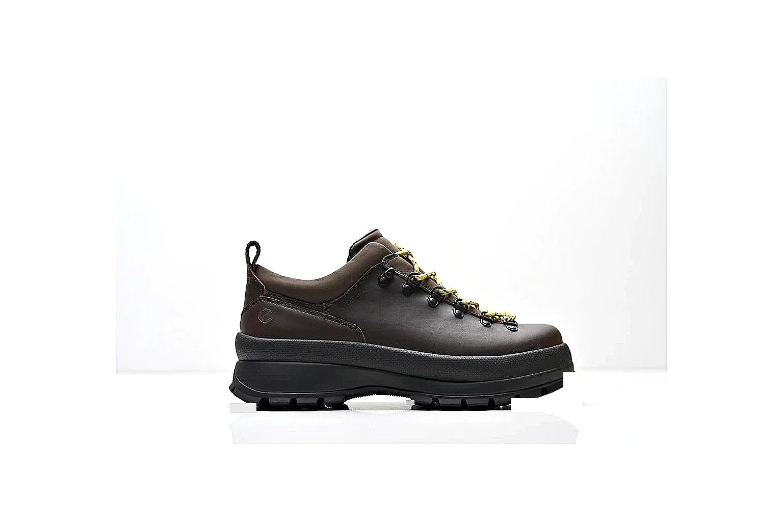 gogobuy.cloud Black Rugged Low Low Top agent risk brief six-photo gallery thumbnail 2