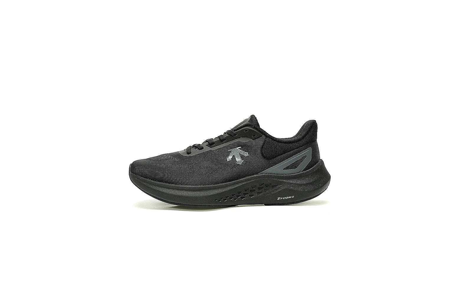 GogoBuy agent brief photos for Other Black Runner Sneaker